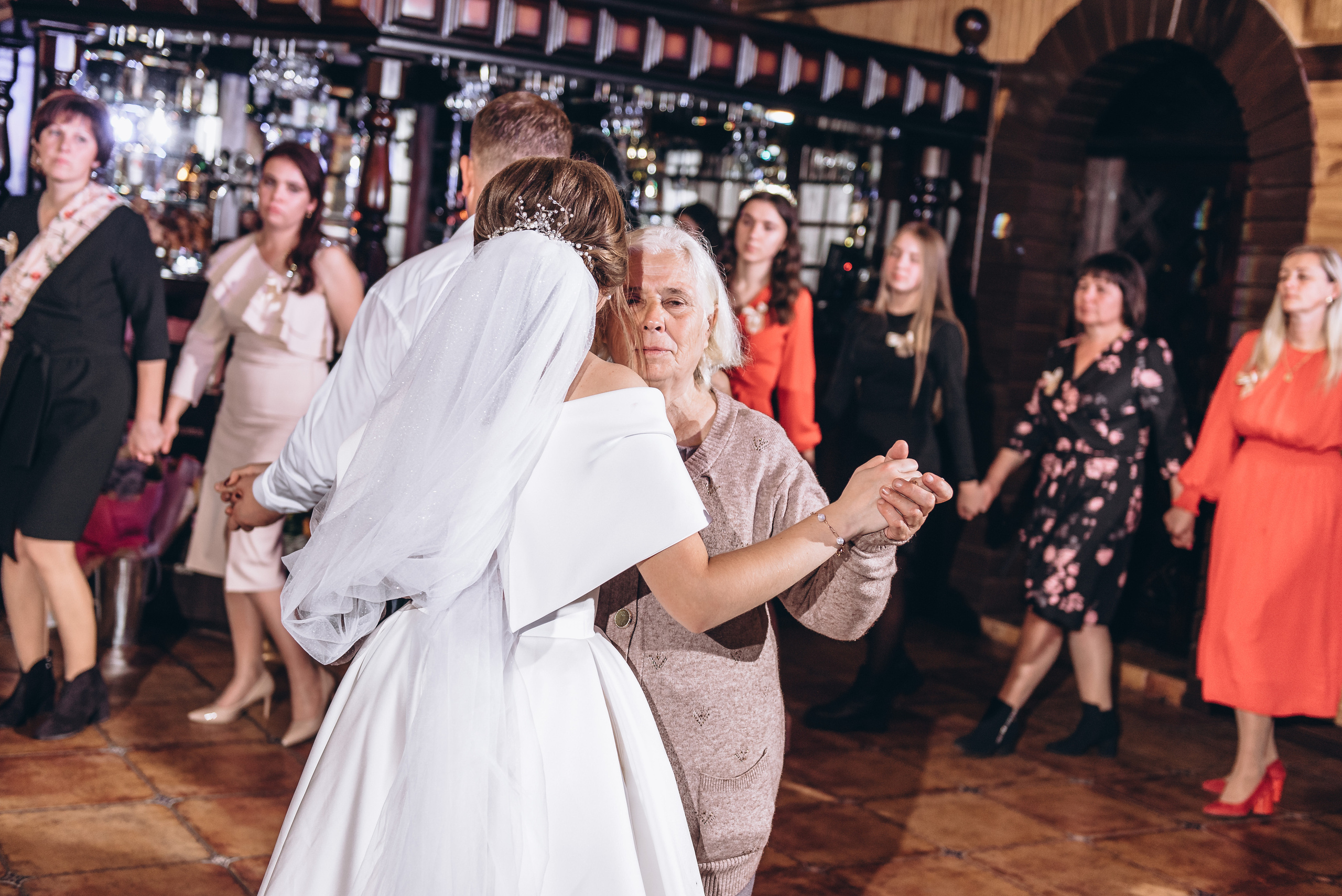 Весілля Марьяни та Віталія. Весільний та сімейний фотограф Україна