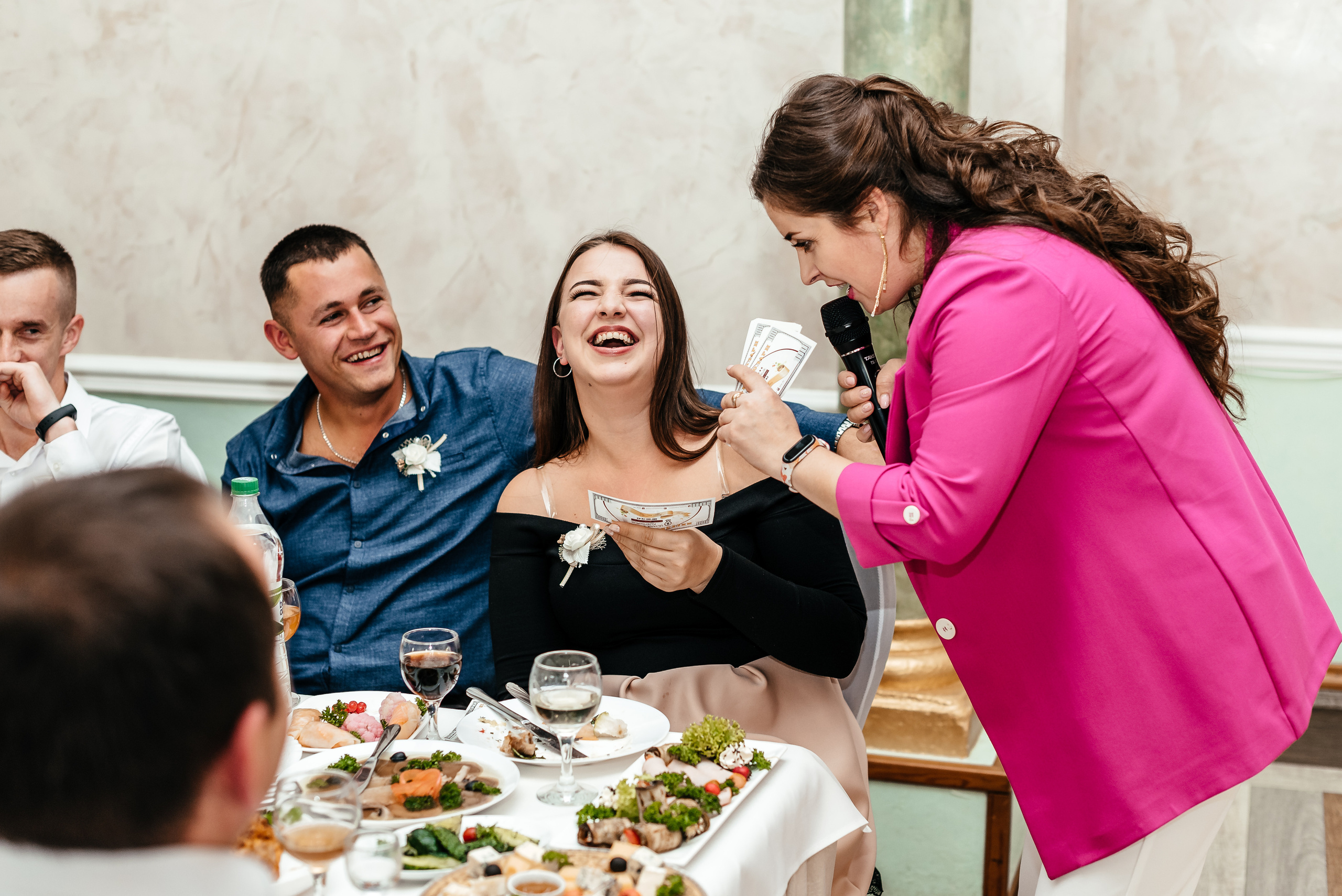 Аня та Кирил весілля. Весільний та сімейний фотограф Україна