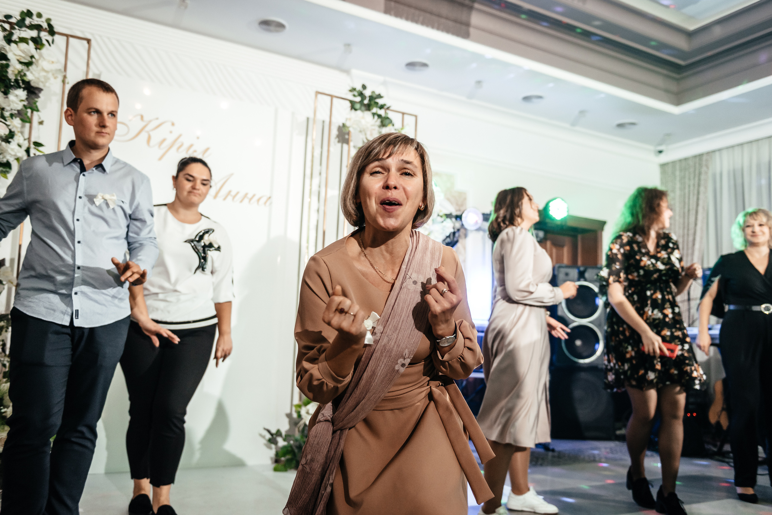 Аня та Кирил весілля. Весільний та сімейний фотограф Україна