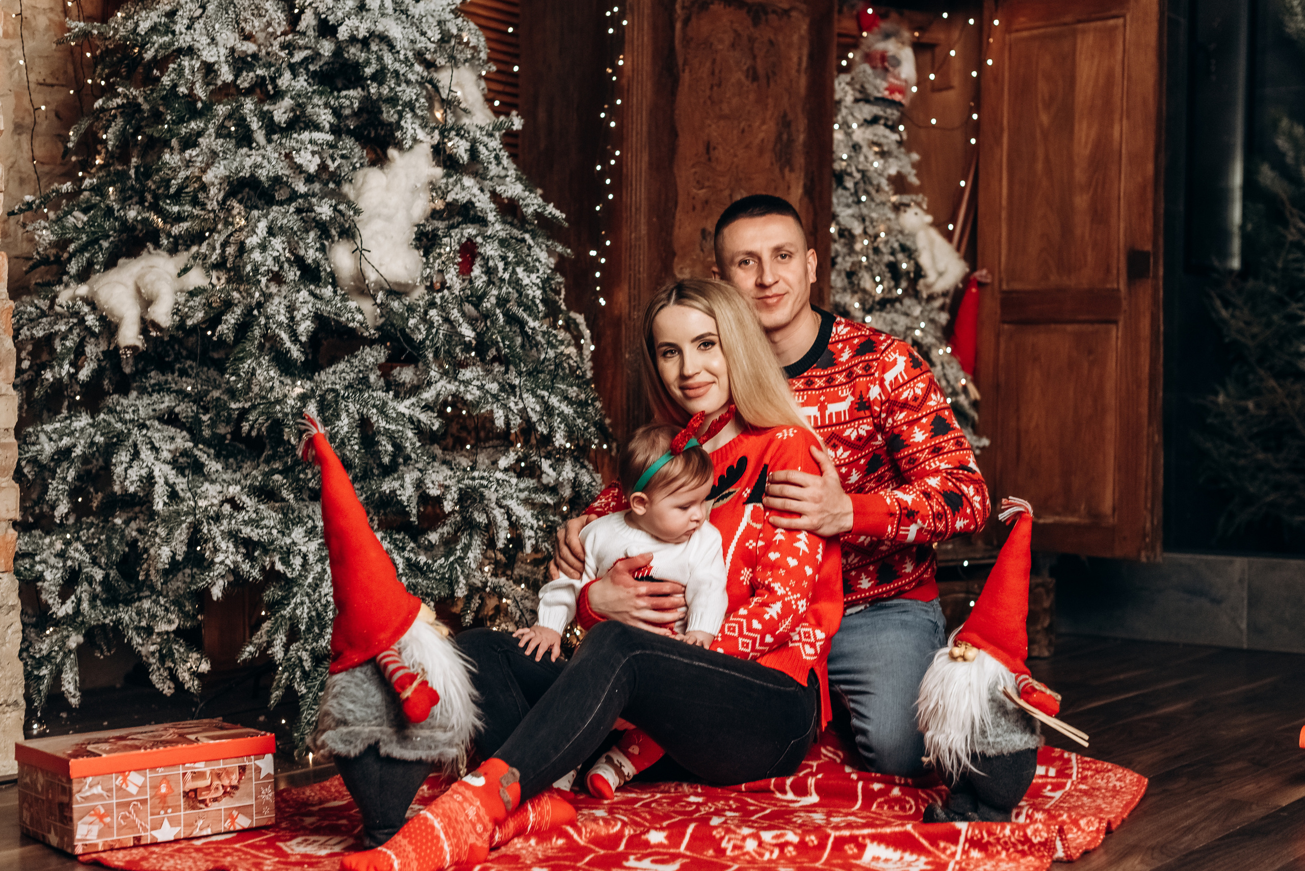 Новорічна та сімейн фотосесія. Весільний та сімейний фотограф Україна