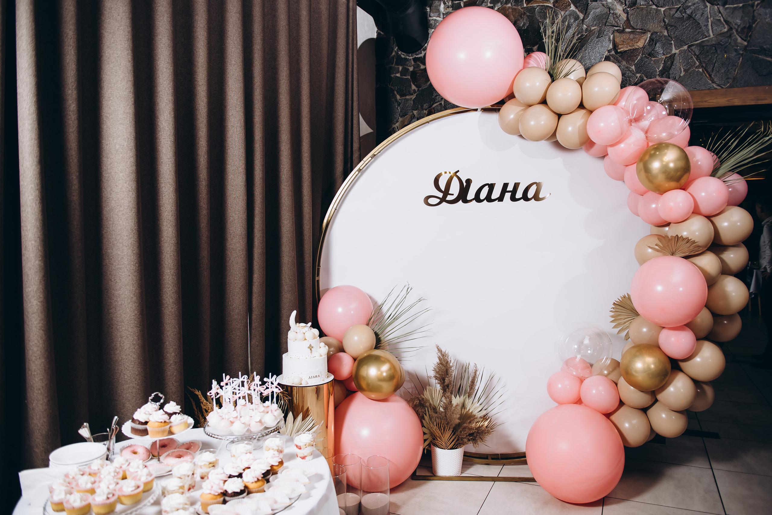 Таінство хрещення. Весільний та сімейний фотограф Україна