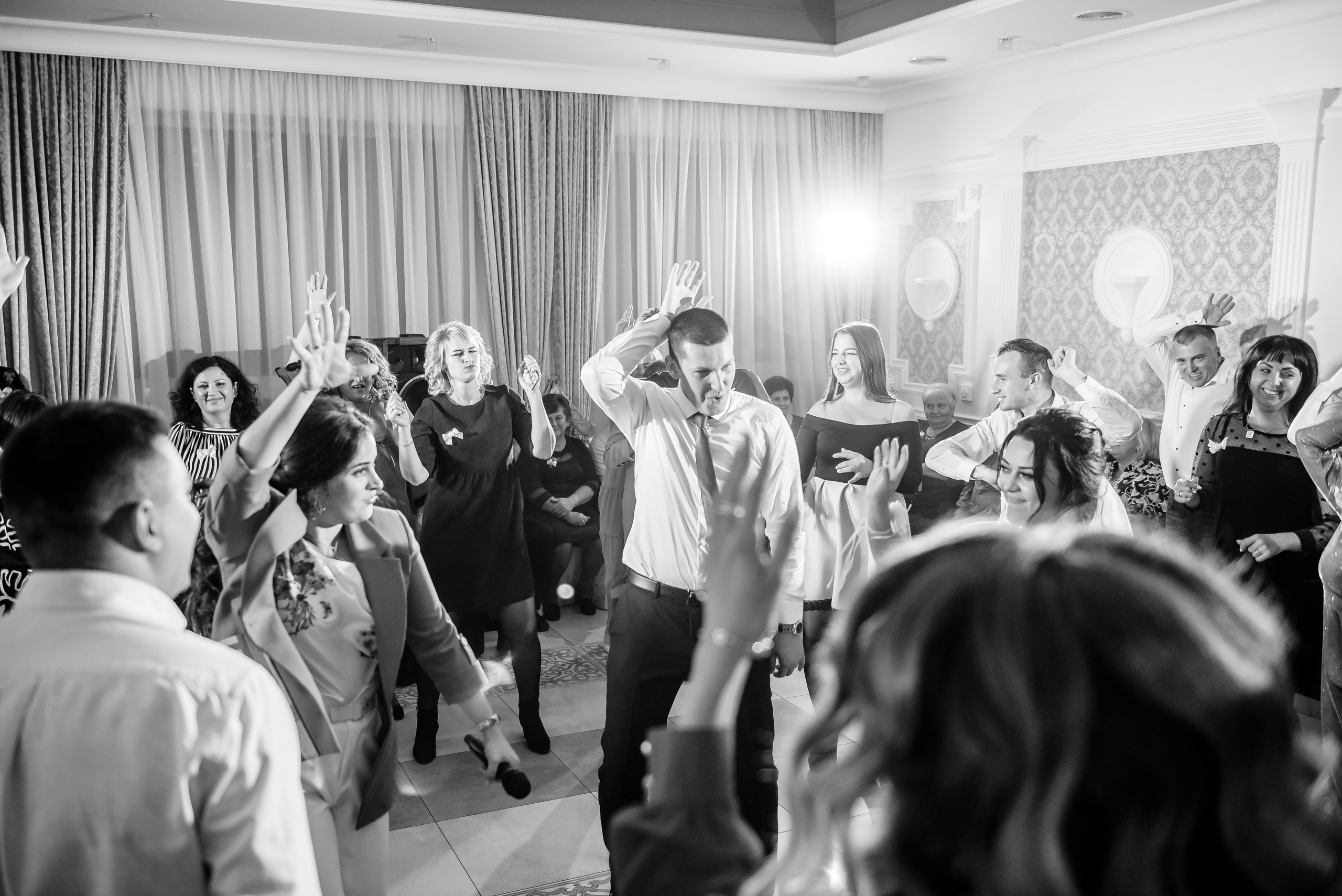 Аня та Кирил весілля. Весільний та сімейний фотограф Україна