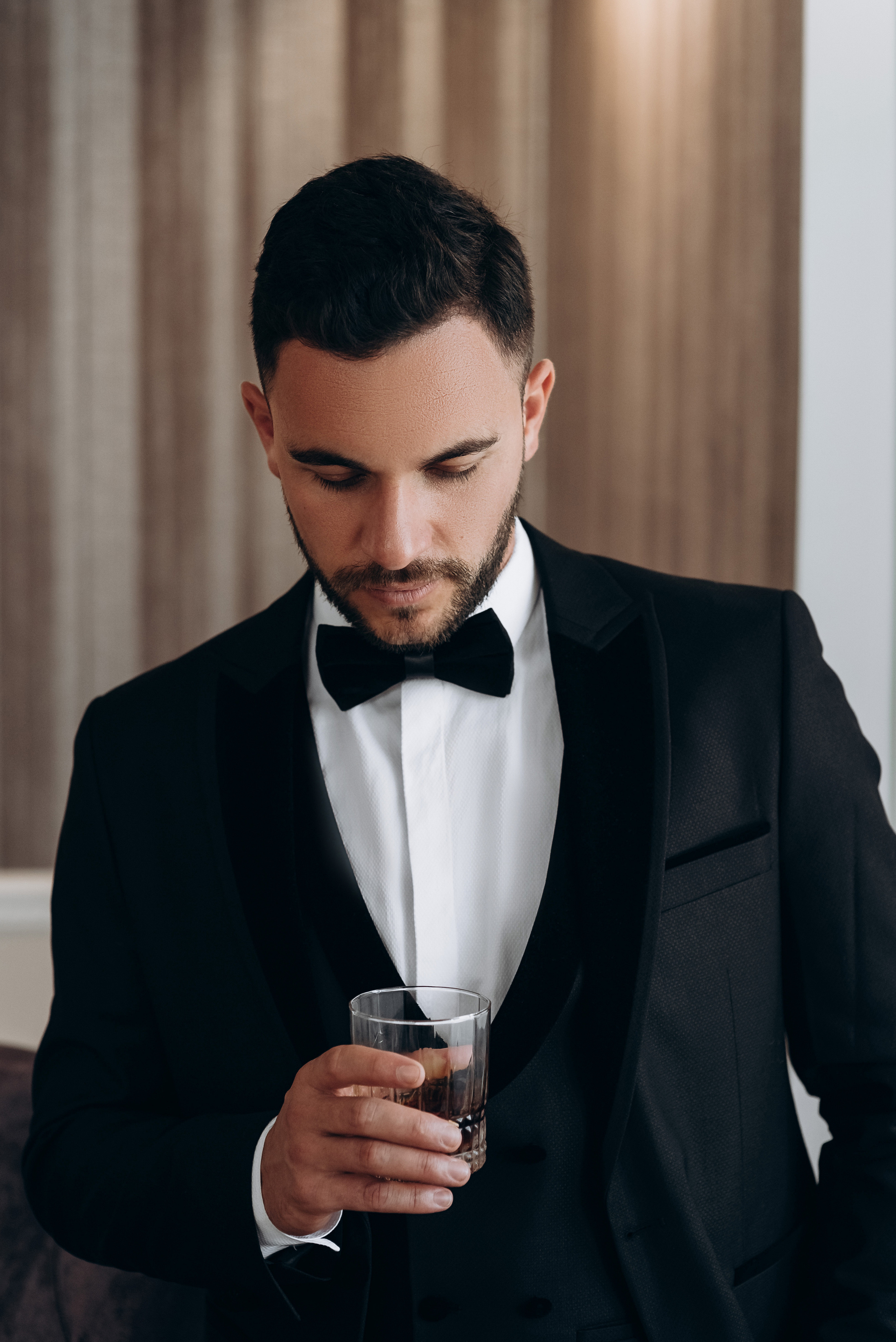 Весільна фотосесія. Весільний та сімейний фотограф Україна