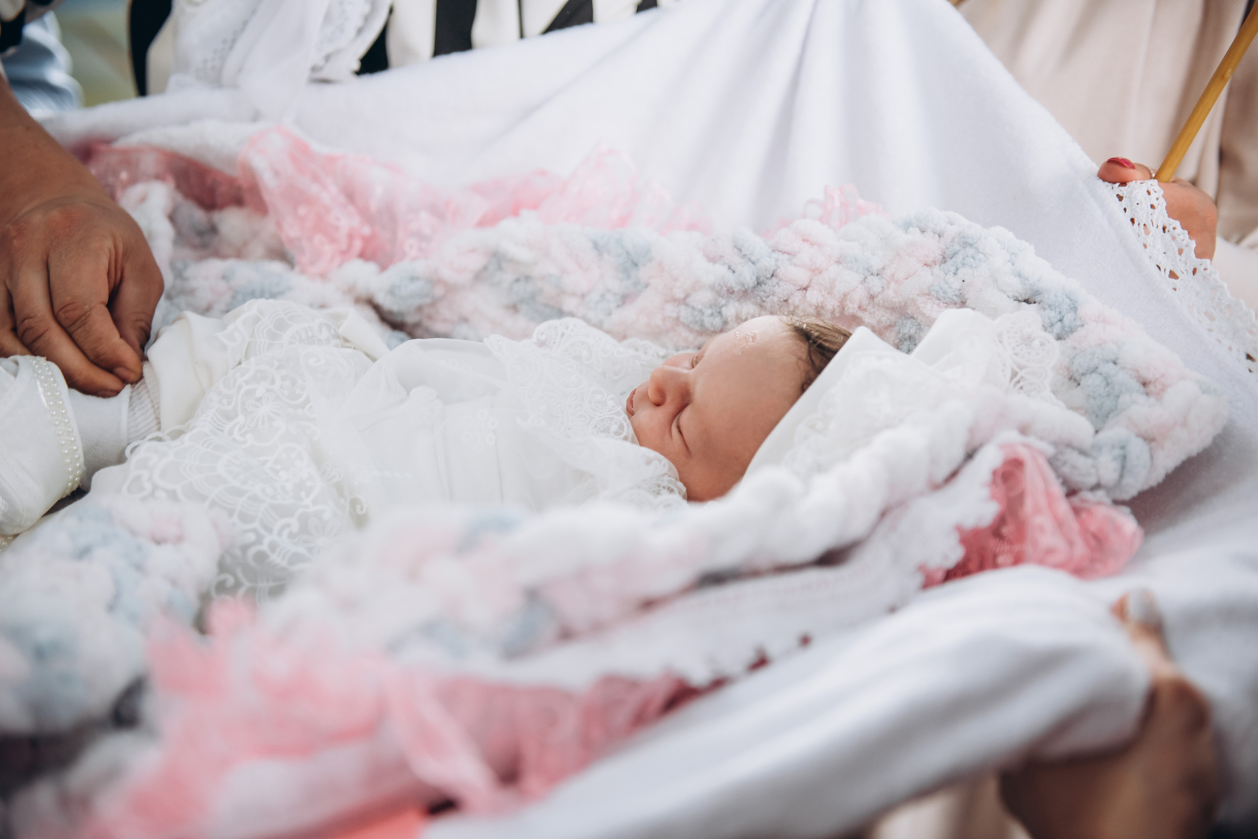 Таінство хрещення. Весільний та сімейний фотограф Україна