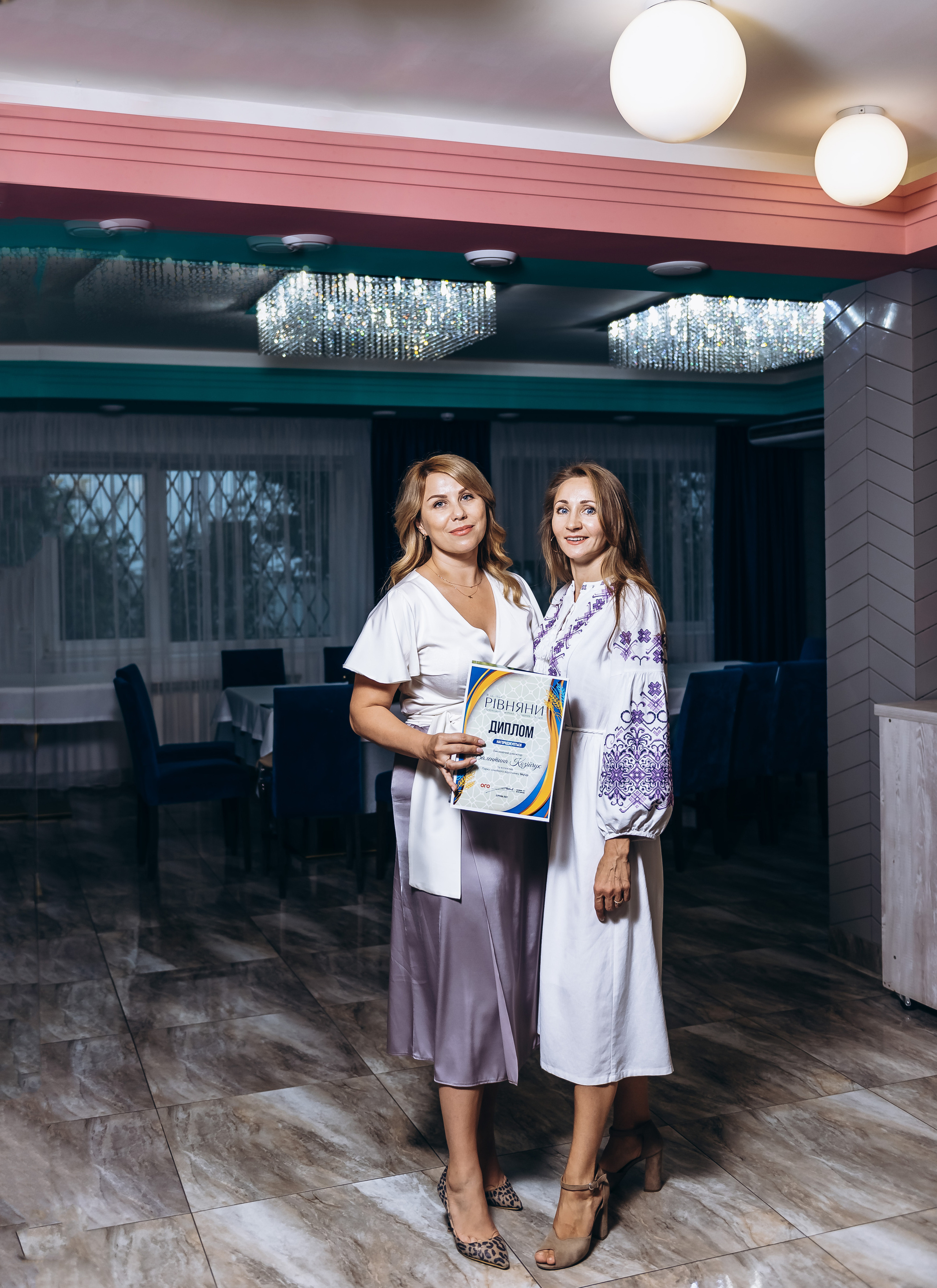 Журнал «Рівняни». Весільний та сімейний фотограф Україна