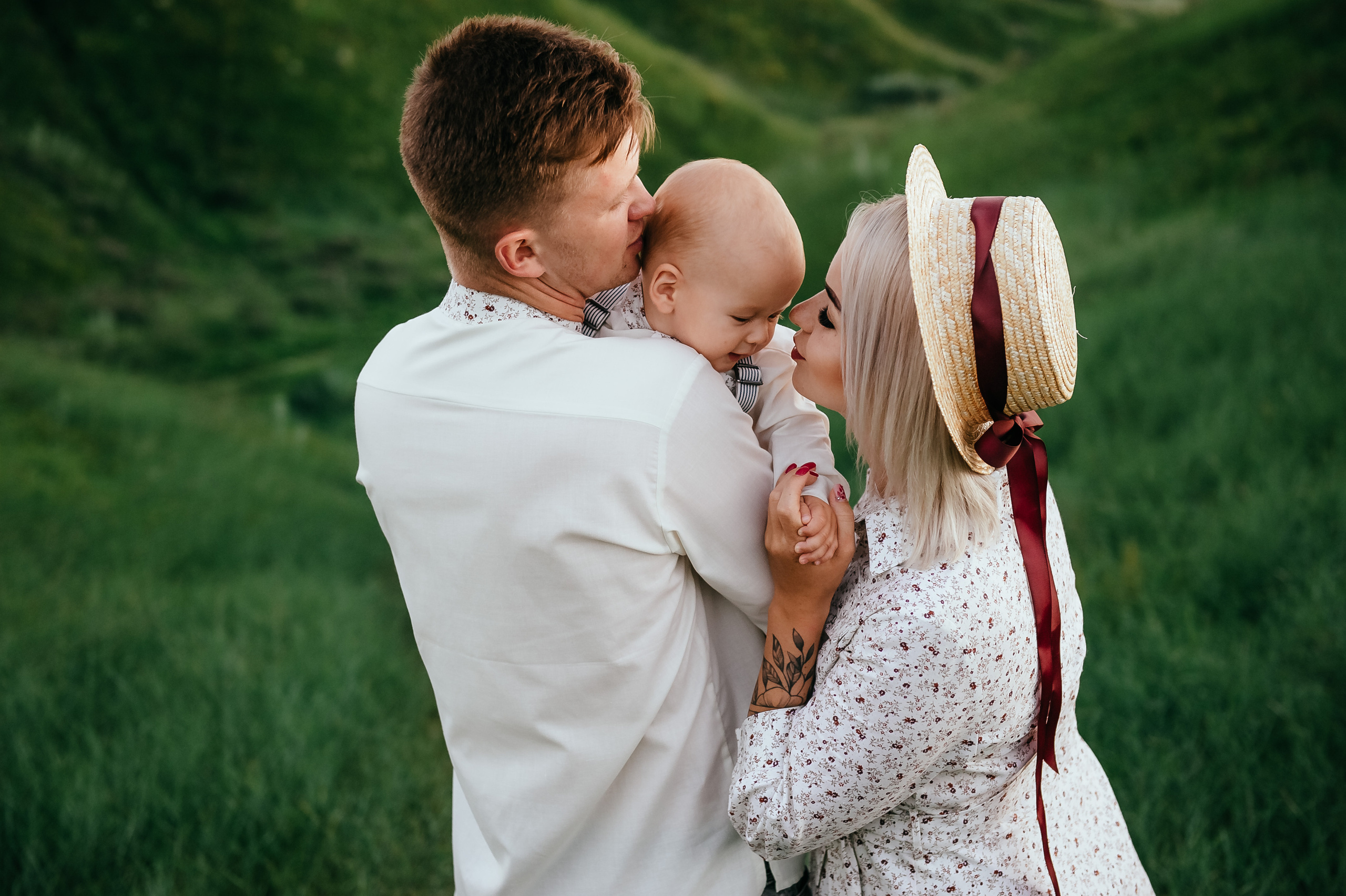 Аня сім*я. Весільний та сімейний фотограф Україна