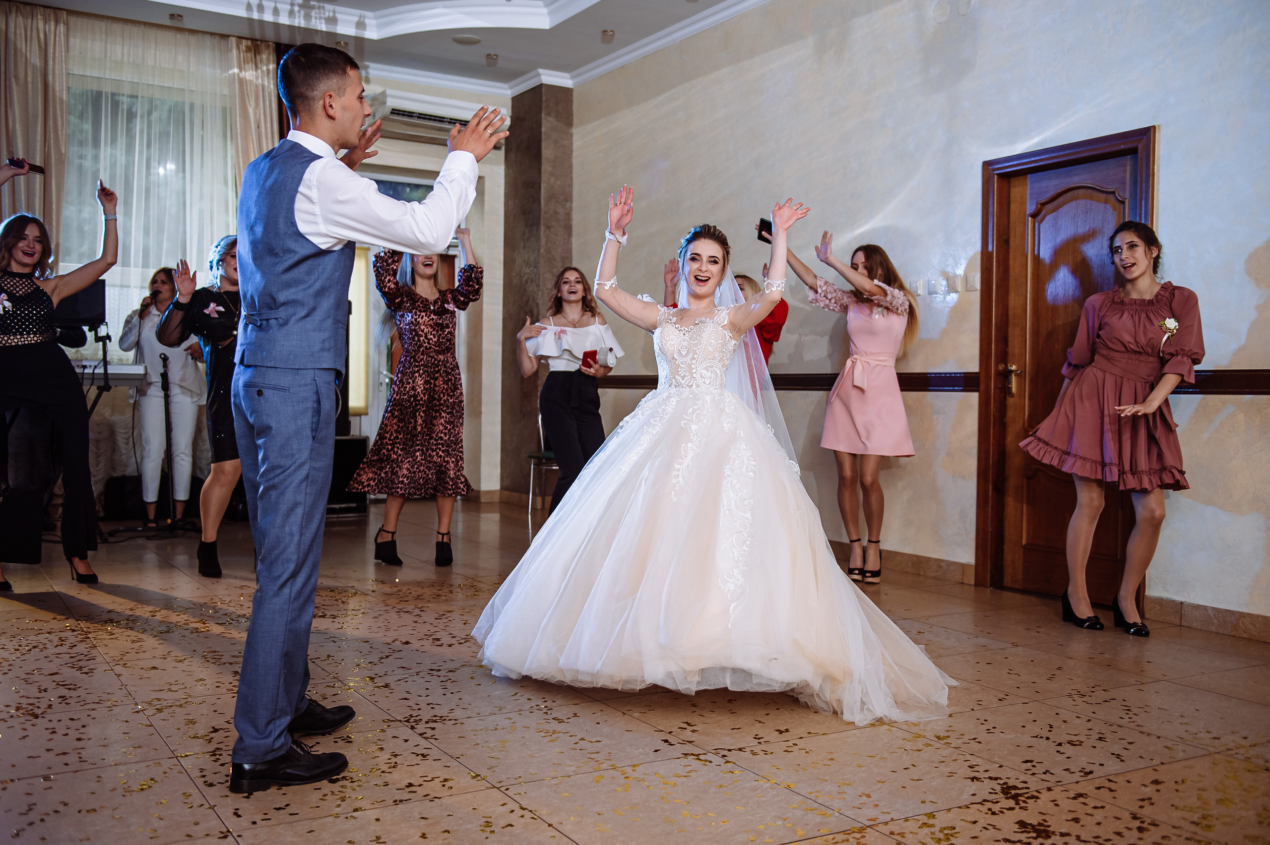 Весільна фотосесія. Весільний та сімейний фотограф Україна