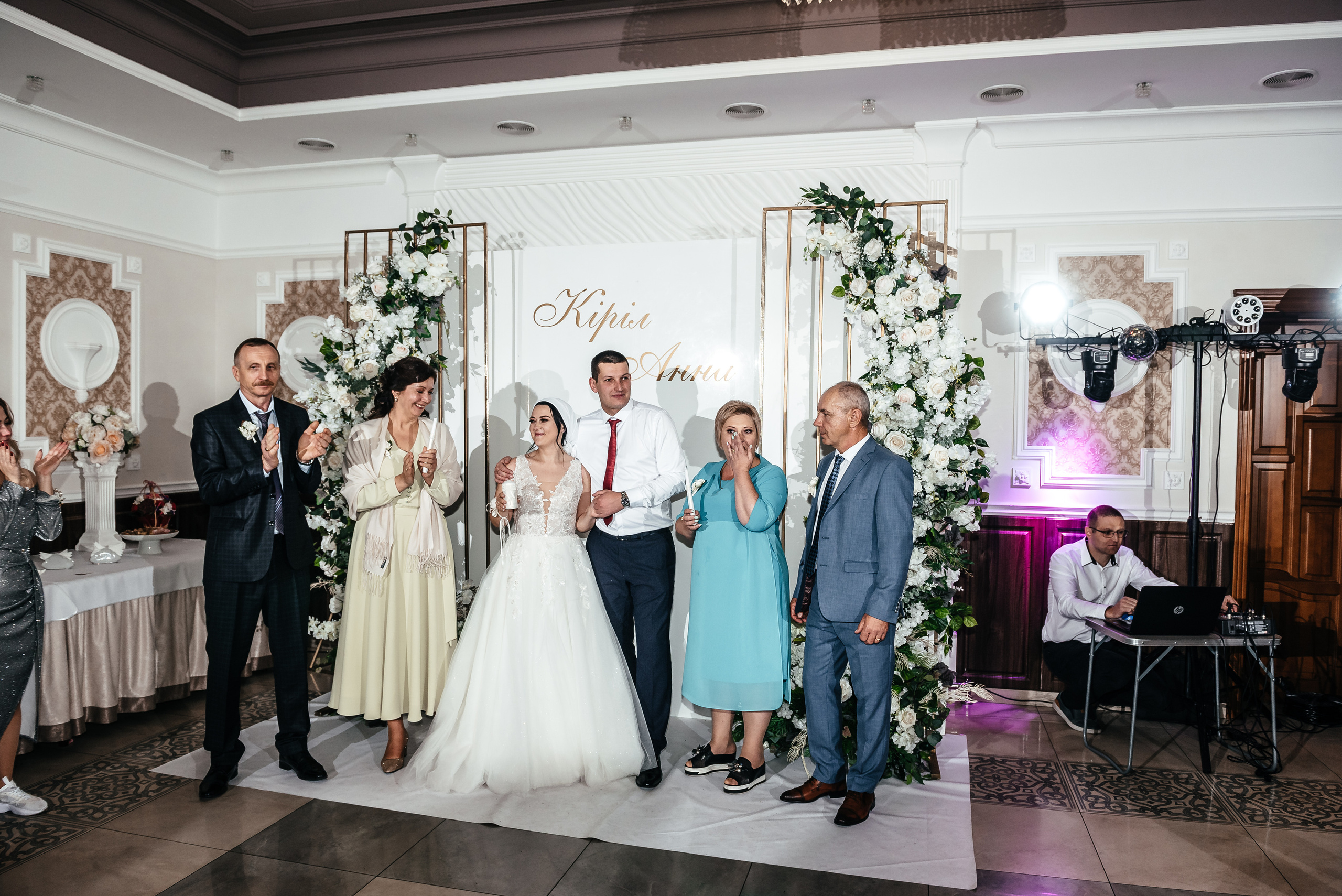 Аня та Кирил весілля. Весільний та сімейний фотограф Україна