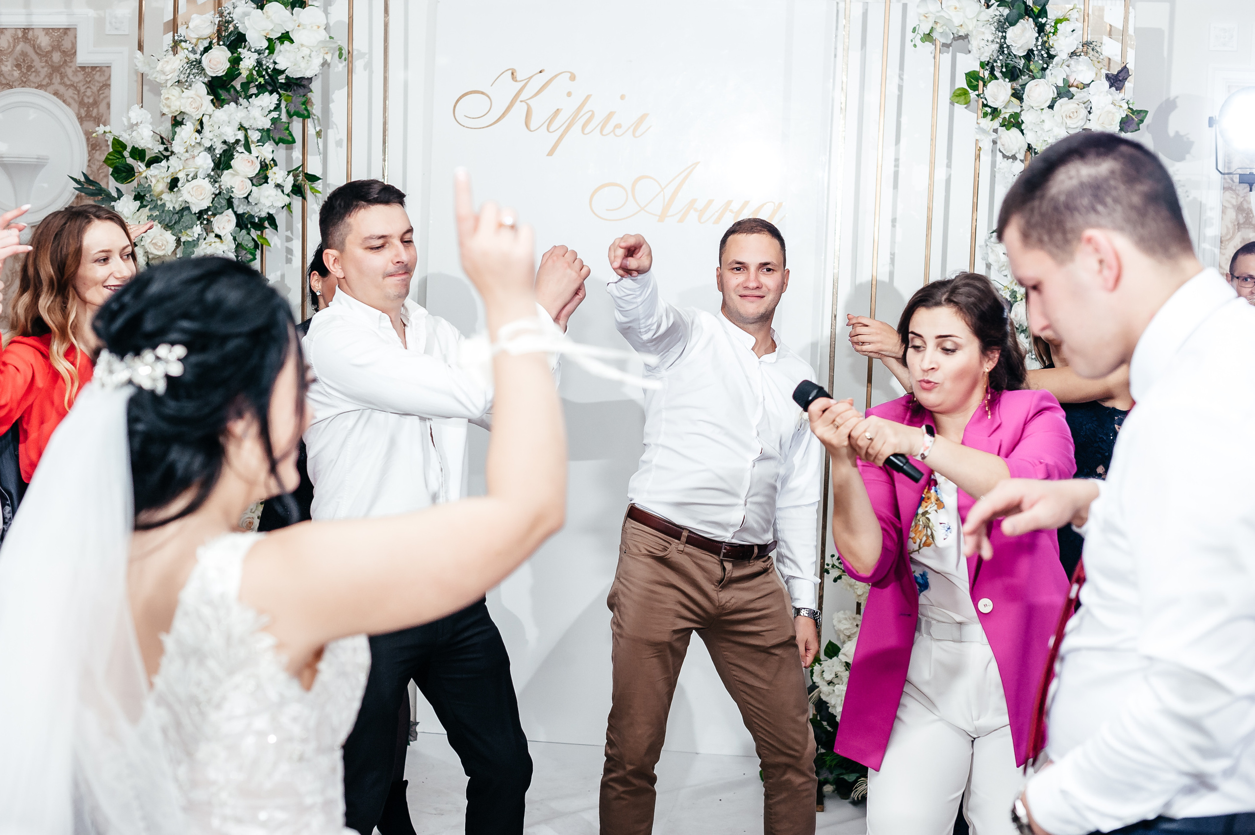 Аня та Кирил весілля. Весільний та сімейний фотограф Україна