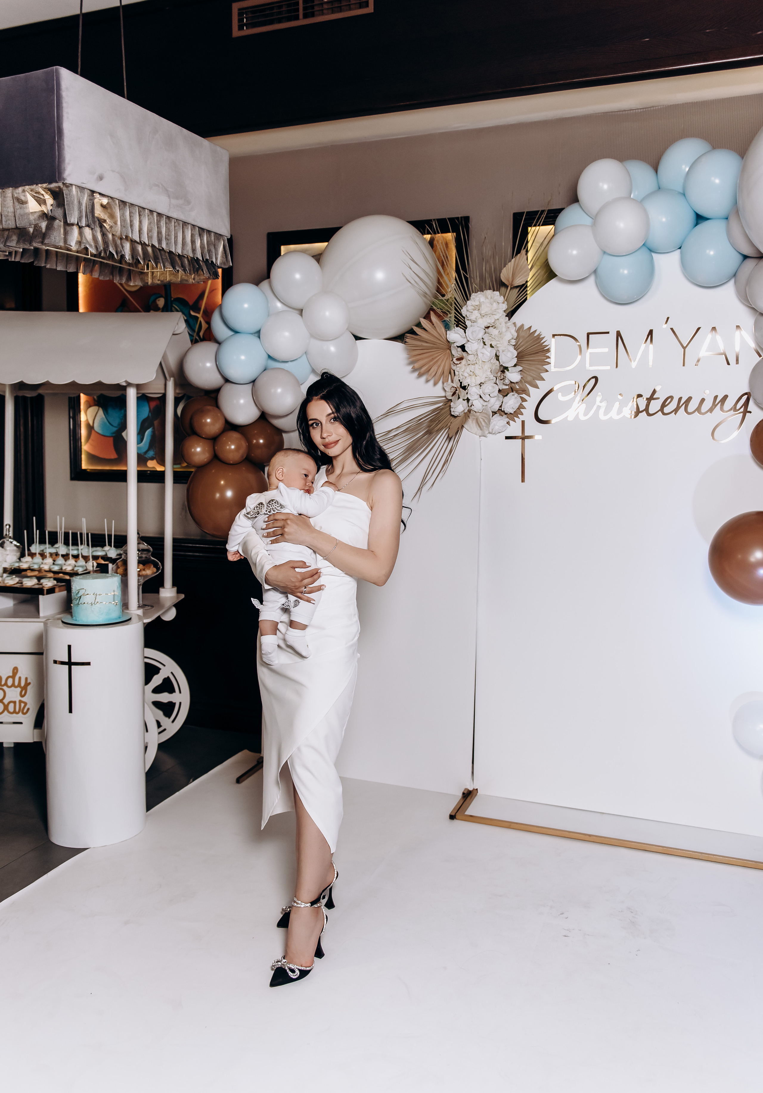 Хрещення Дем"яна. Весільний та сімейний фотограф Україна