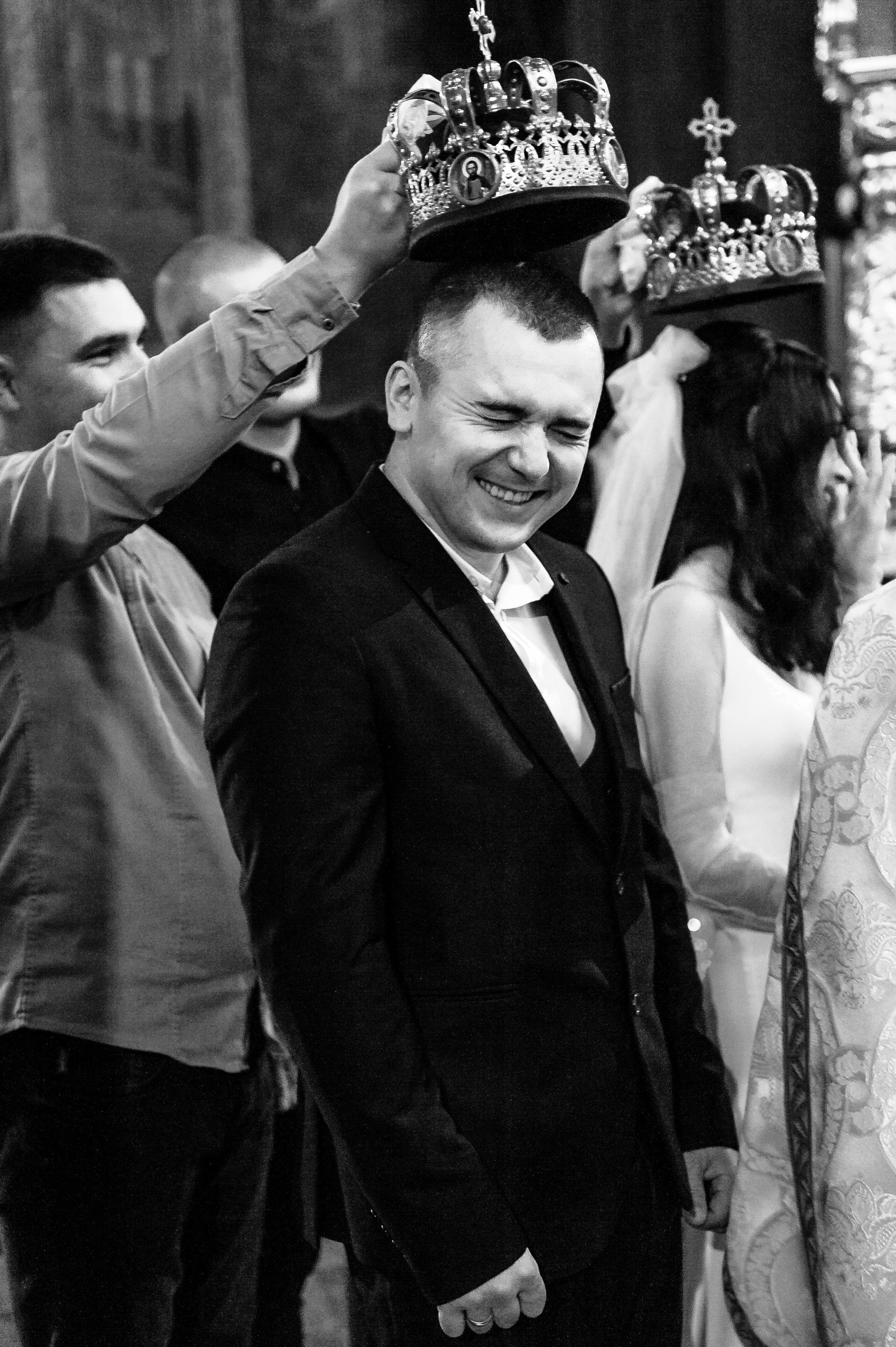 Вінчання Вікторіі та Валерія. Весільний та сімейний фотограф Україна