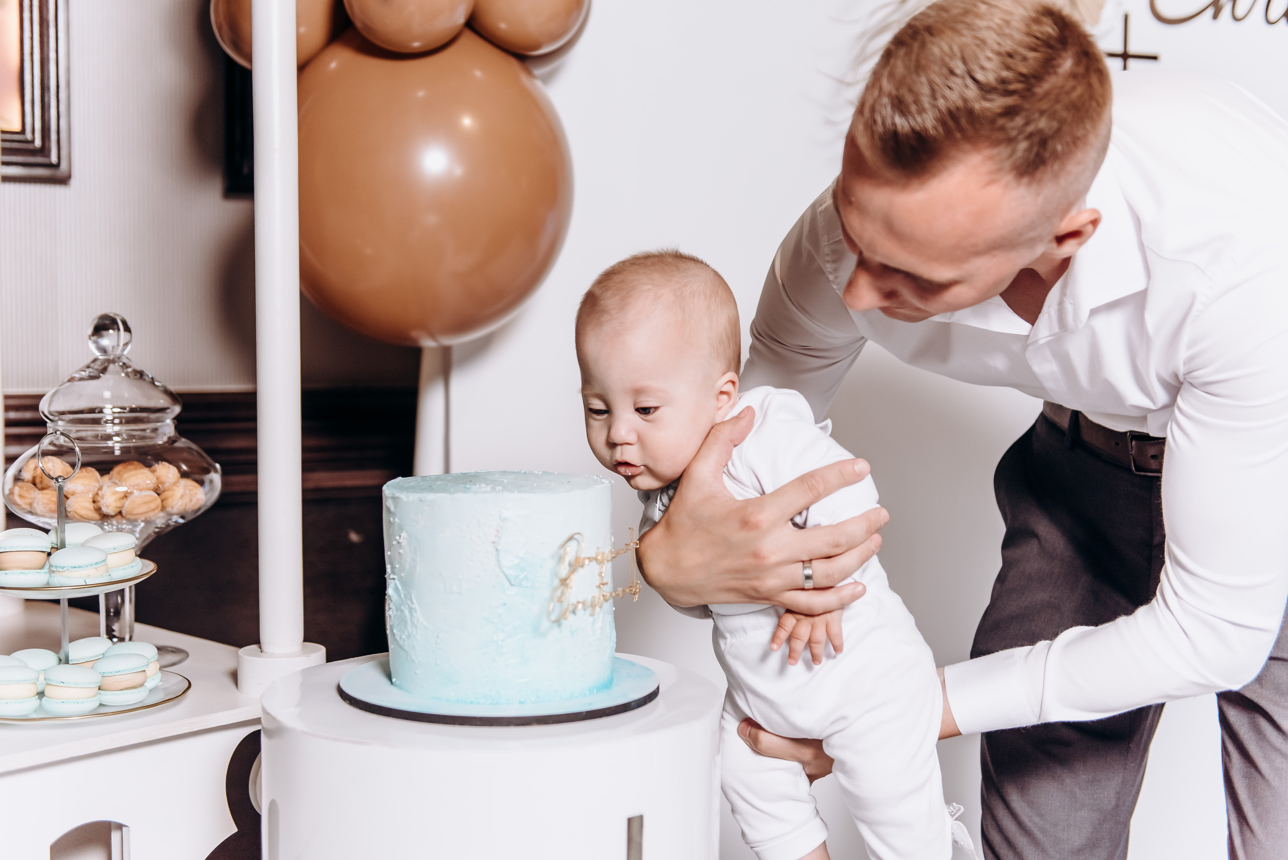 Хрещення Дем"яна. Весільний та сімейний фотограф Україна