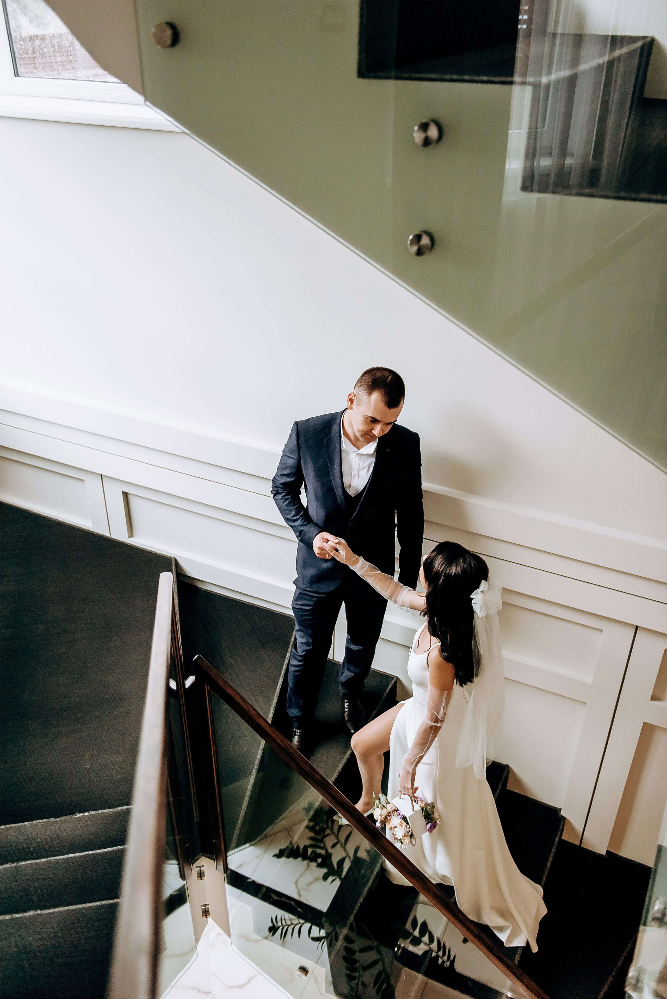 Вінчання Вікторіі та Валерія. Весільний та сімейний фотограф Україна