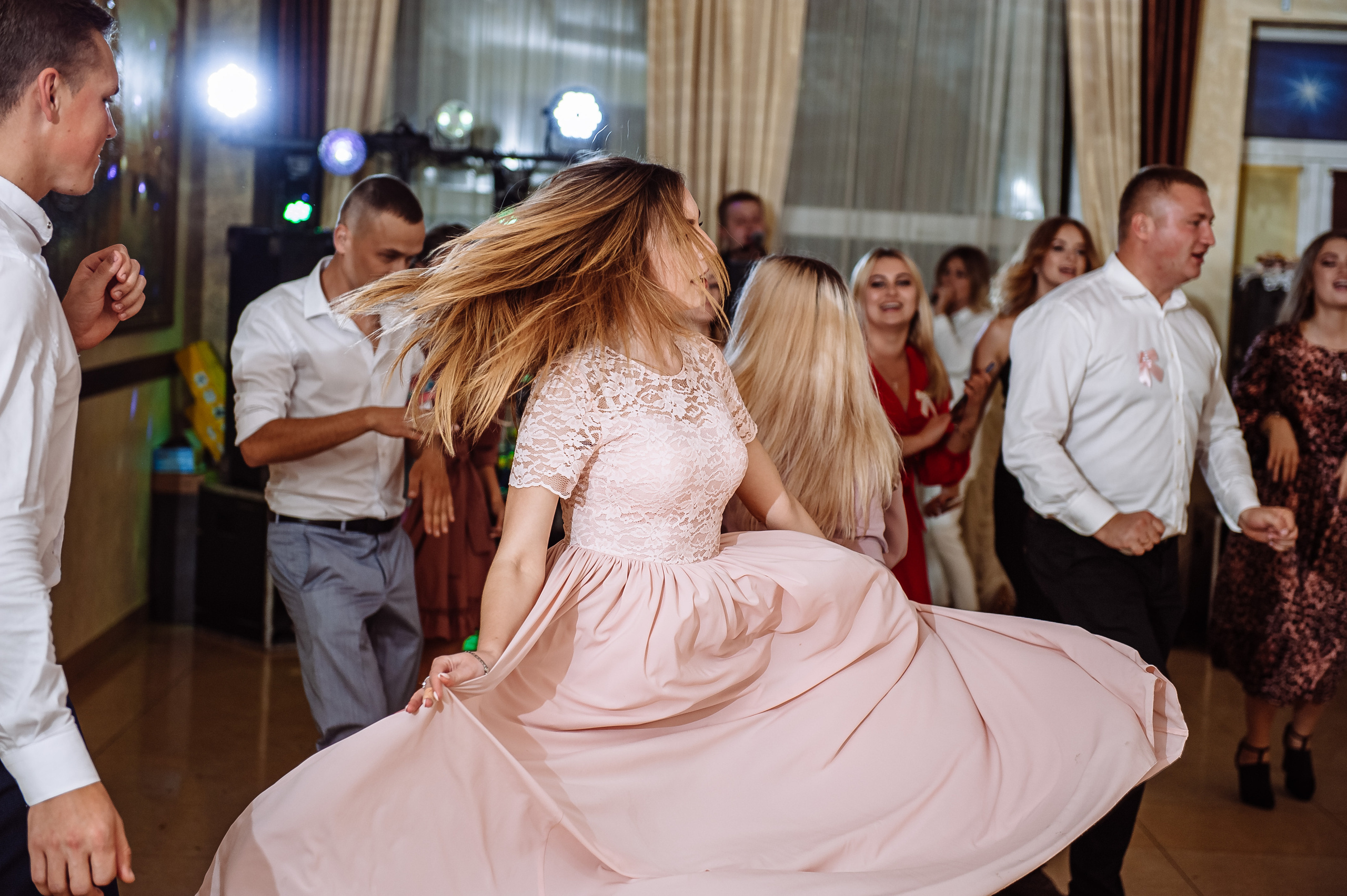 Весільна фотосесія. Весільний та сімейний фотограф Україна