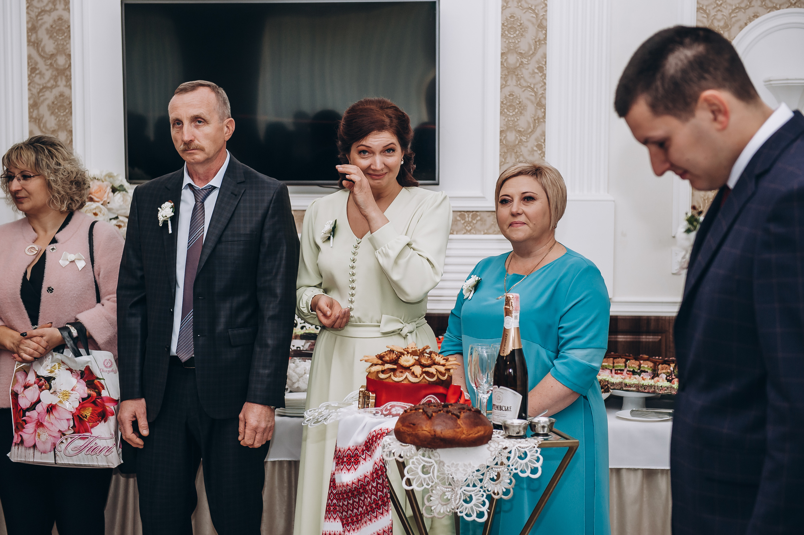 Аня та Кирил весілля. Весільний та сімейний фотограф Україна