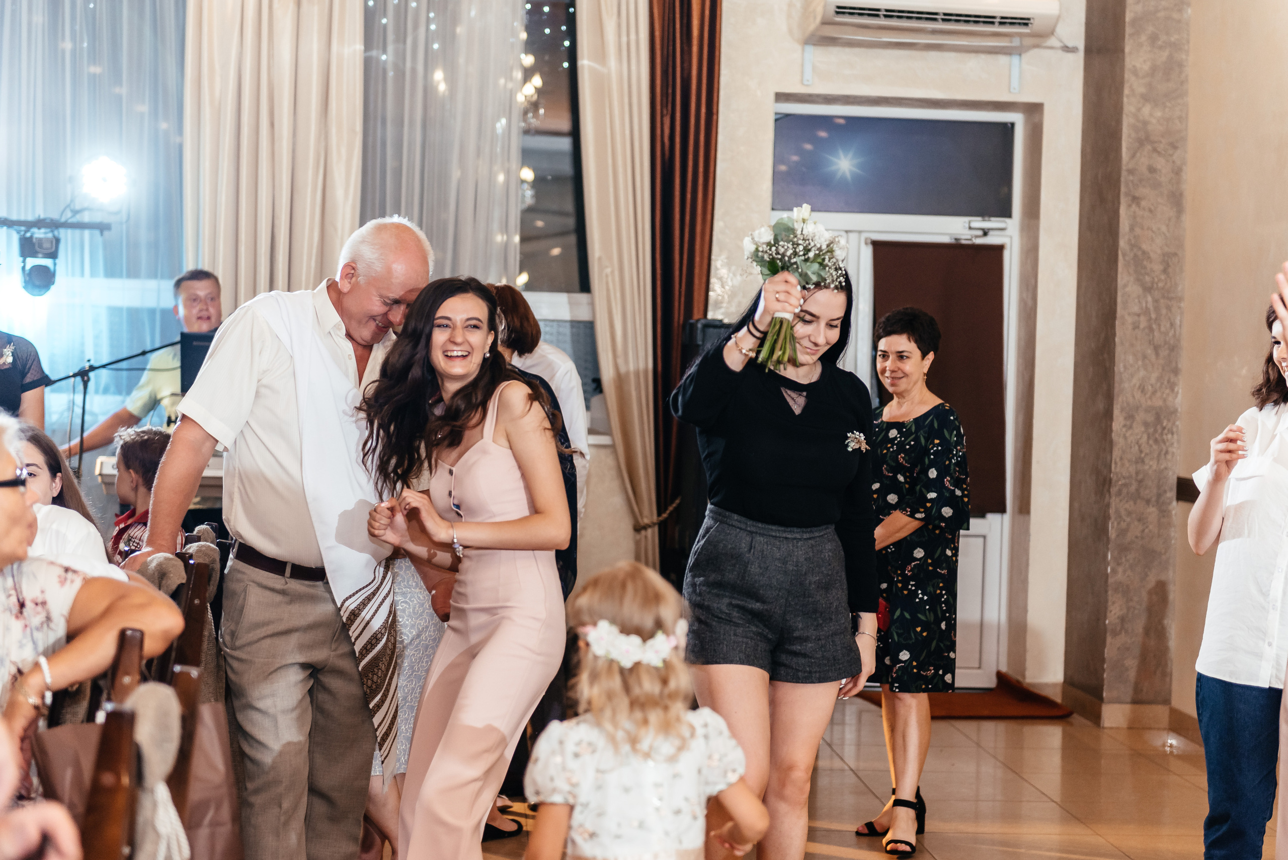 Весілля Юліі та Вови. Весільний та сімейний фотограф Україна