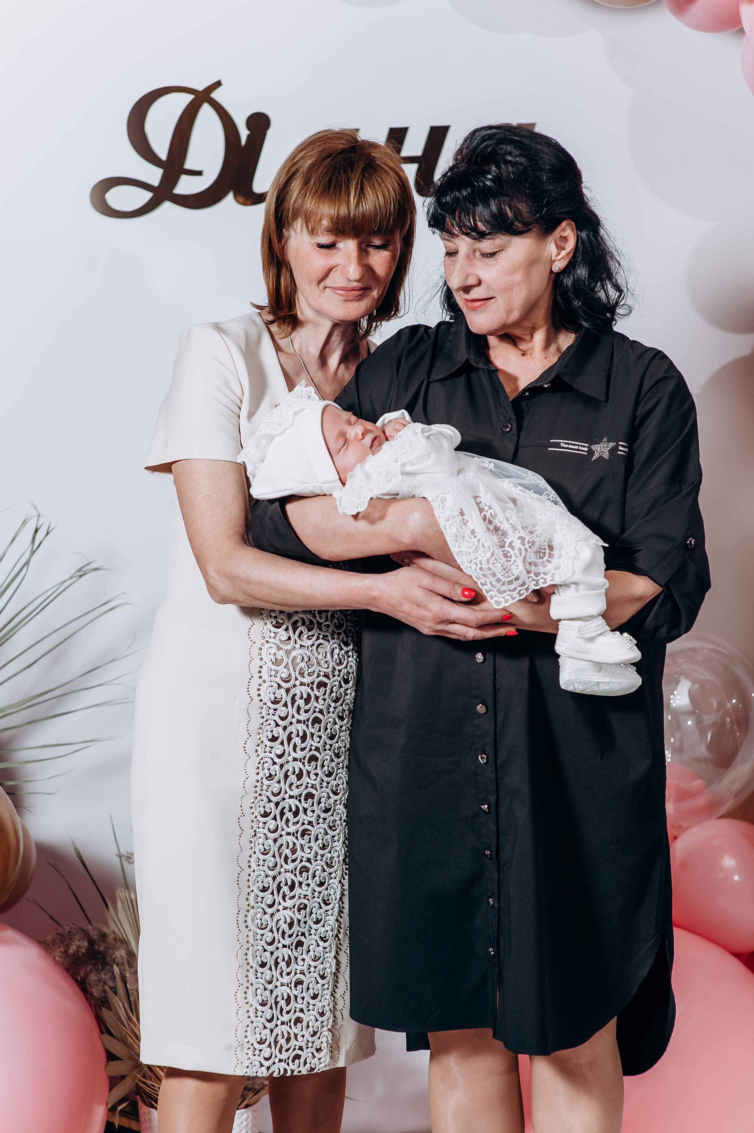 Таінство хрещення. Весільний та сімейний фотограф Україна