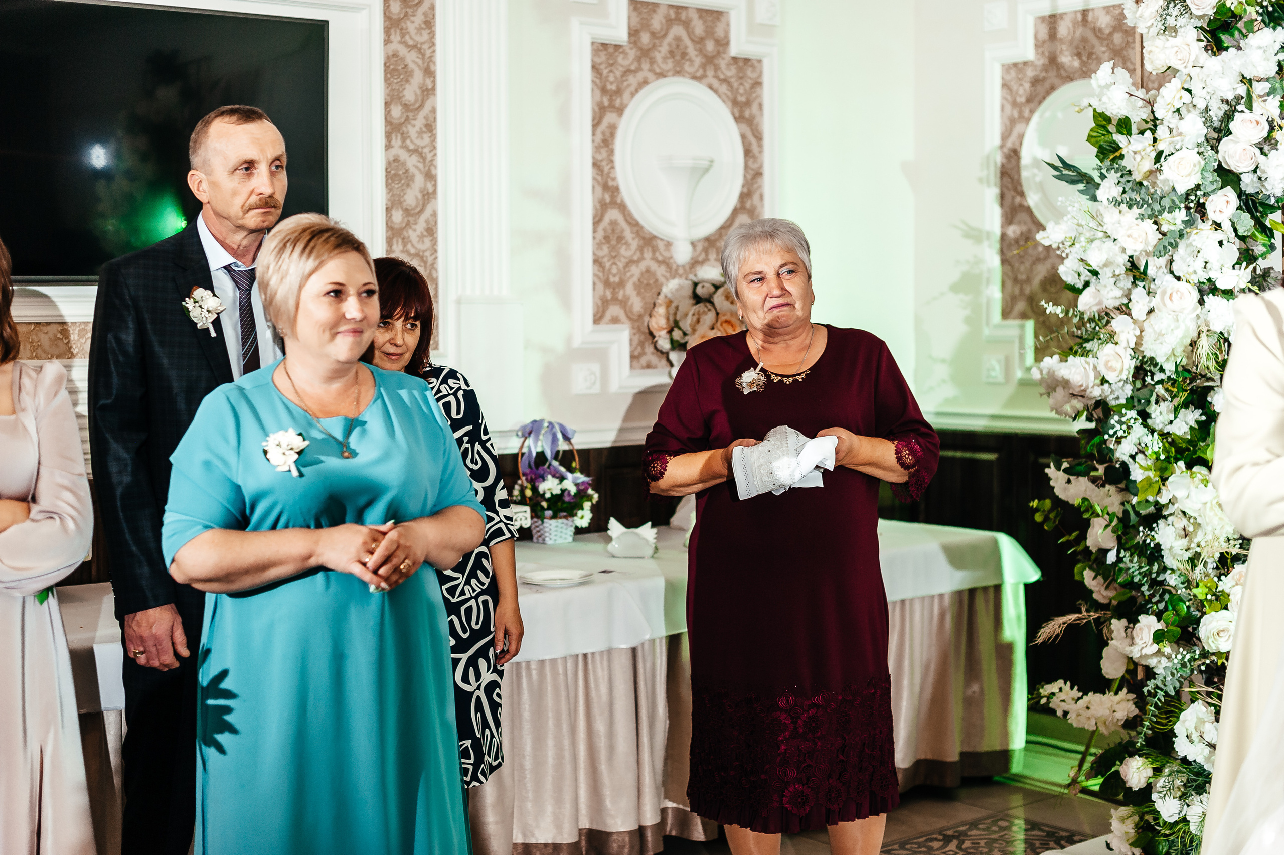 Аня та Кирил весілля. Весільний та сімейний фотограф Україна