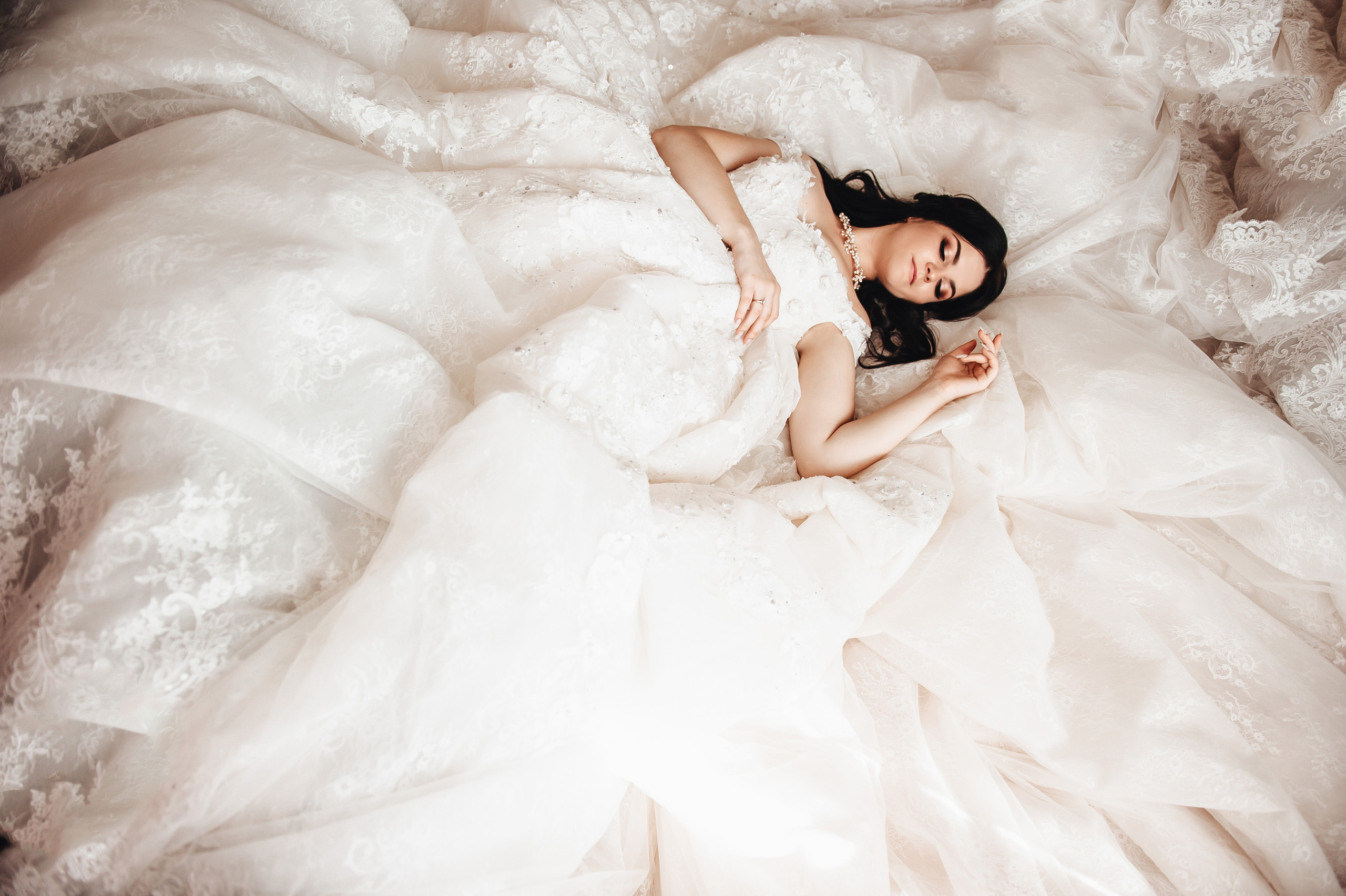 Весільна фотосесія. Весільний та сімейний фотограф Україна