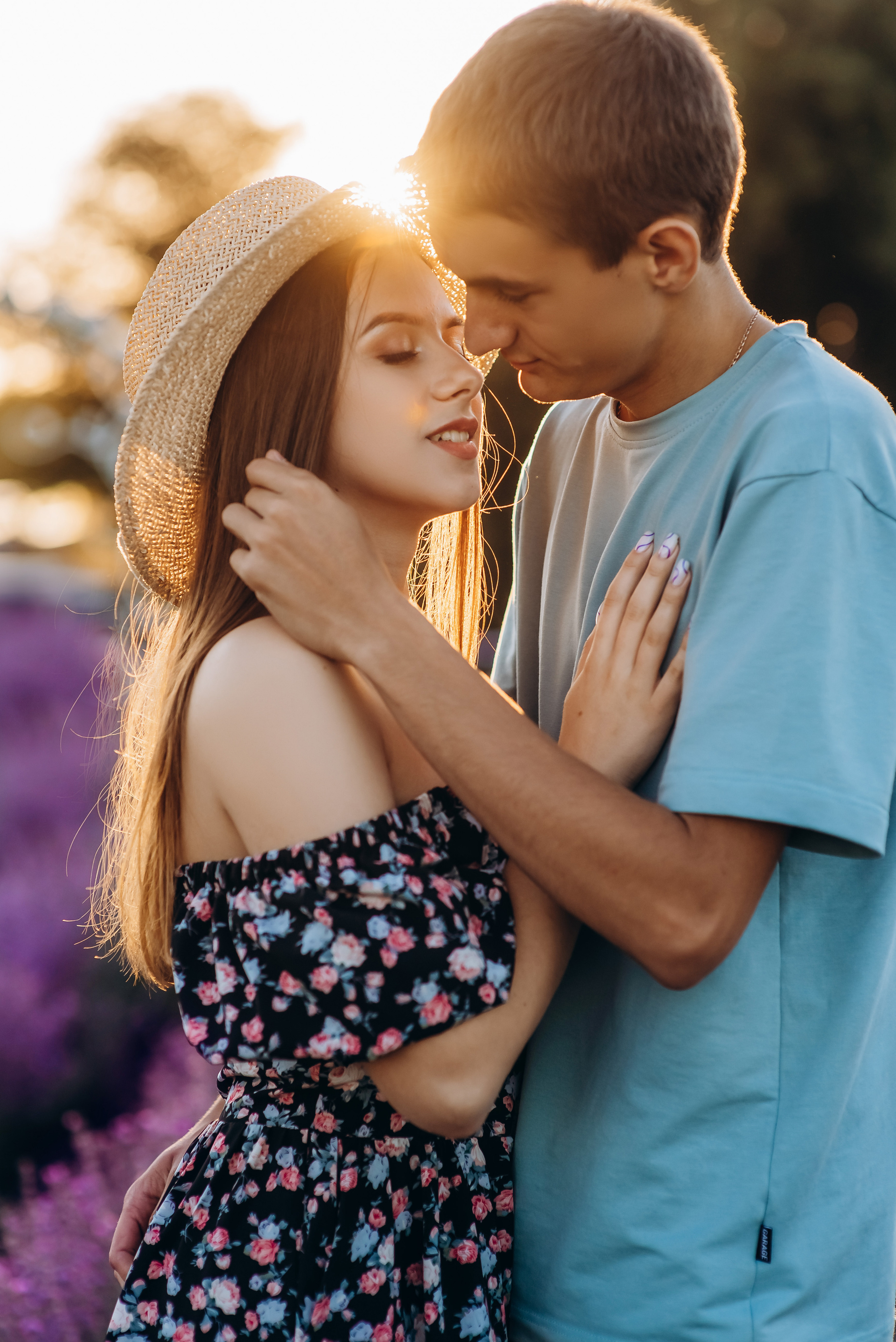 Таня і Діма лаванда. Весільний та сімейний фотограф Україна