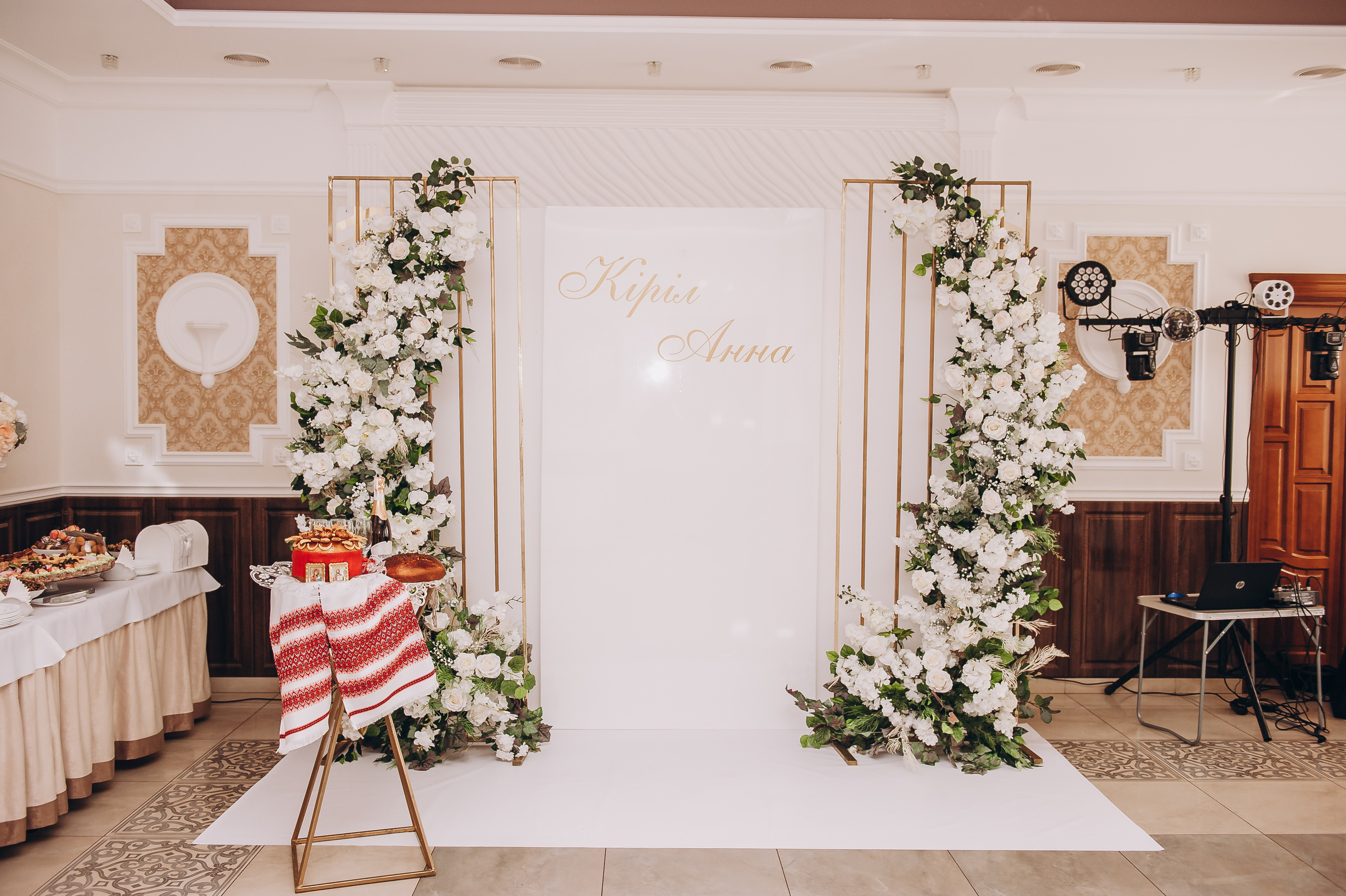 Аня та Кирил весілля. Весільний та сімейний фотограф Україна