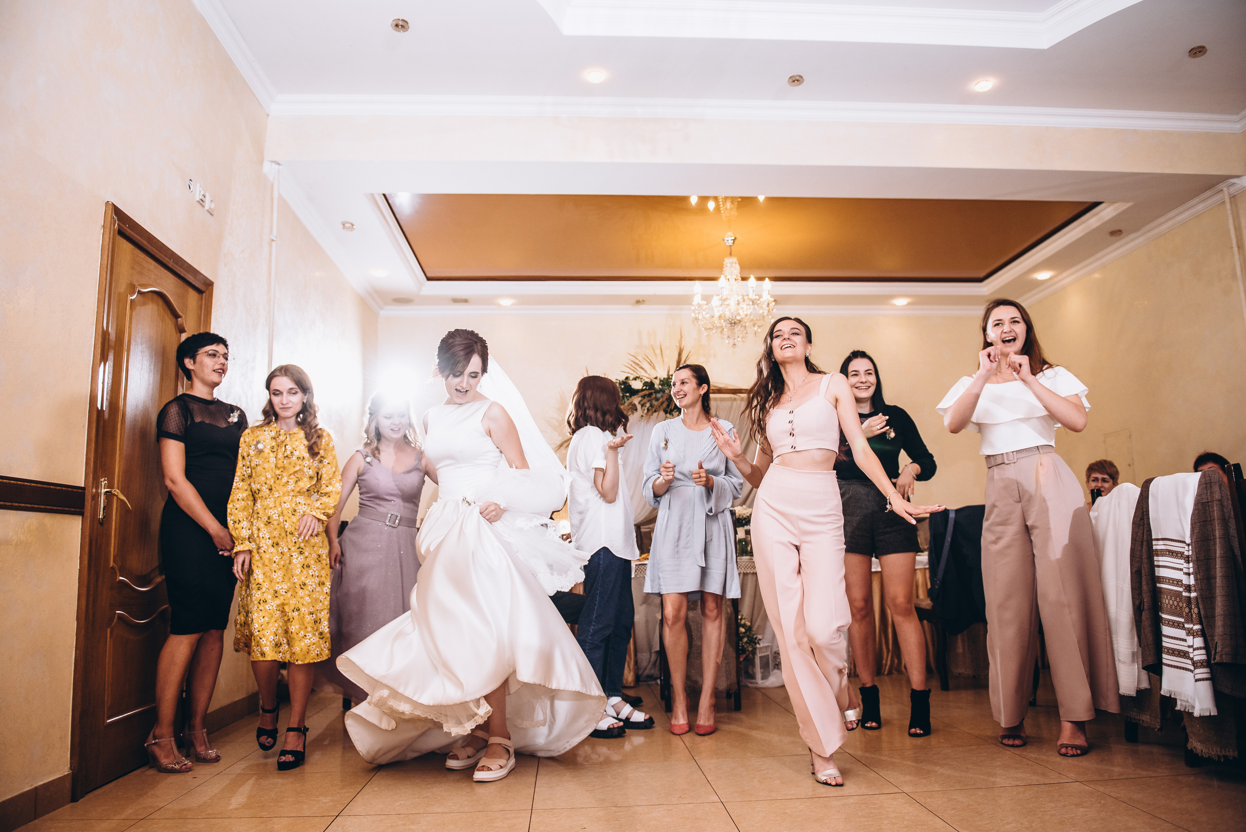 Весілля Юліі та Вови. Весільний та сімейний фотограф Україна