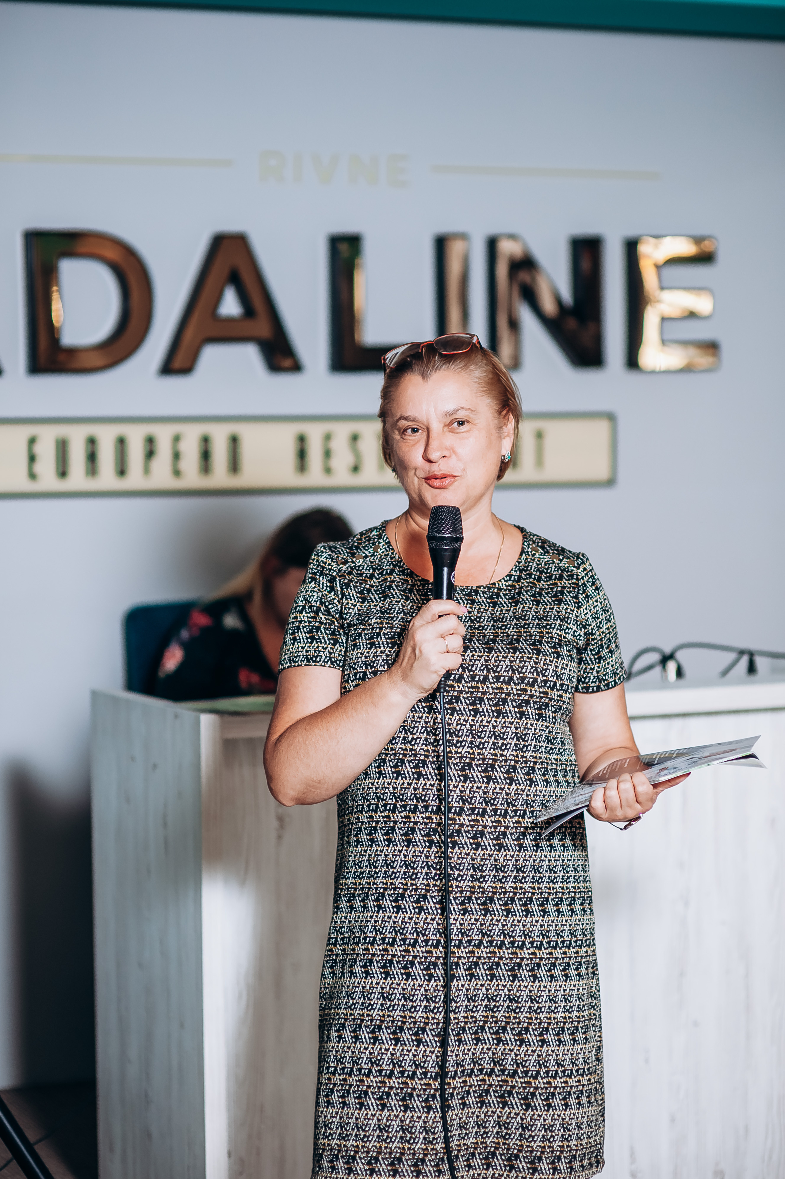 Журнал «Рівняни». Весільний та сімейний фотограф Україна