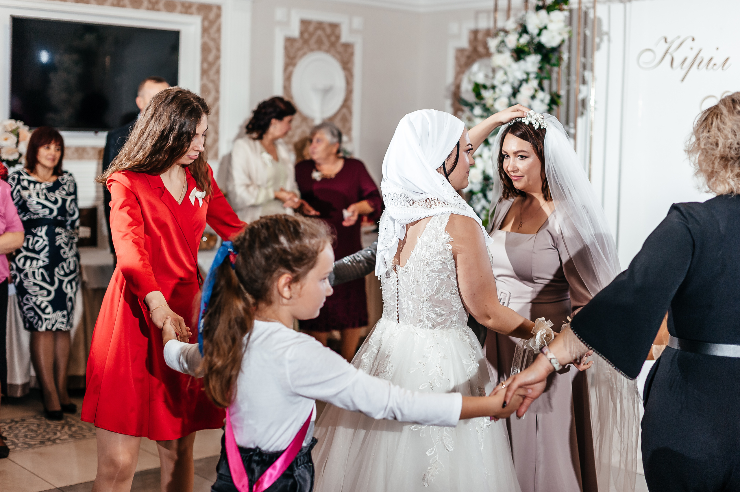 Аня та Кирил весілля. Весільний та сімейний фотограф Україна