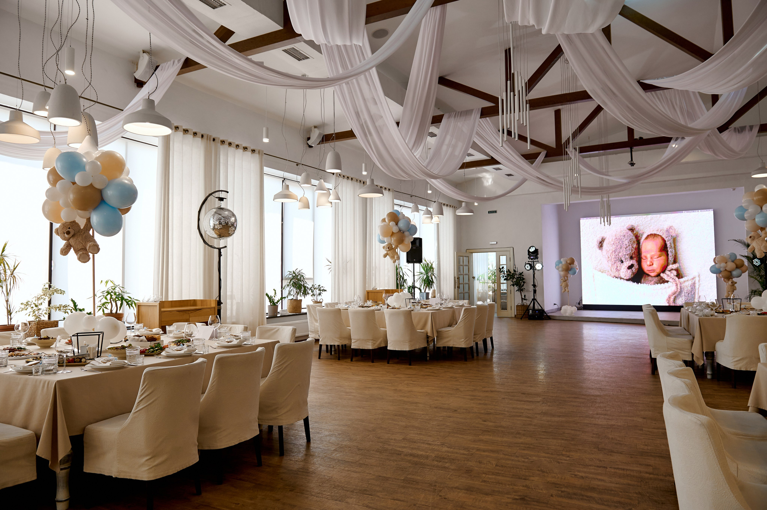 Хрестини. Весільний та сімейний фотограф Україна