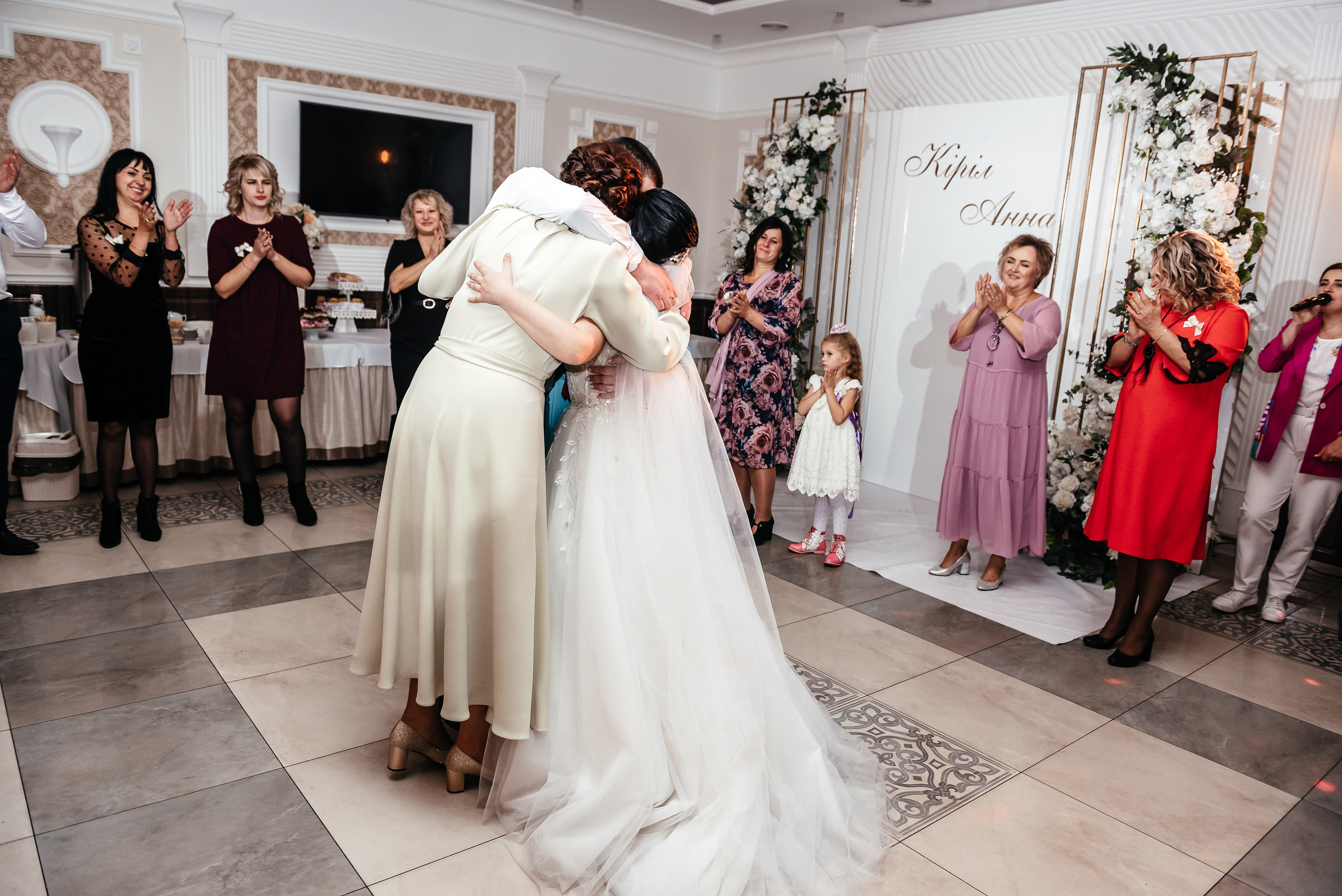 Аня та Кирил весілля. Весільний та сімейний фотограф Україна