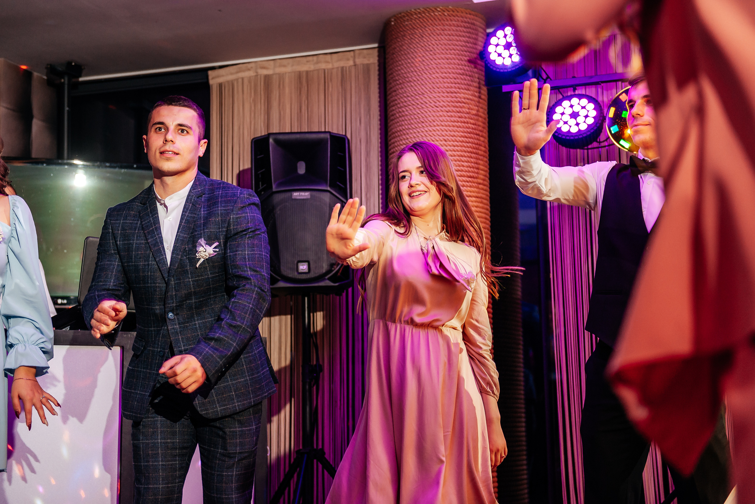 Юлія та Сергій (анонс). Весільний та сімейний фотограф Україна