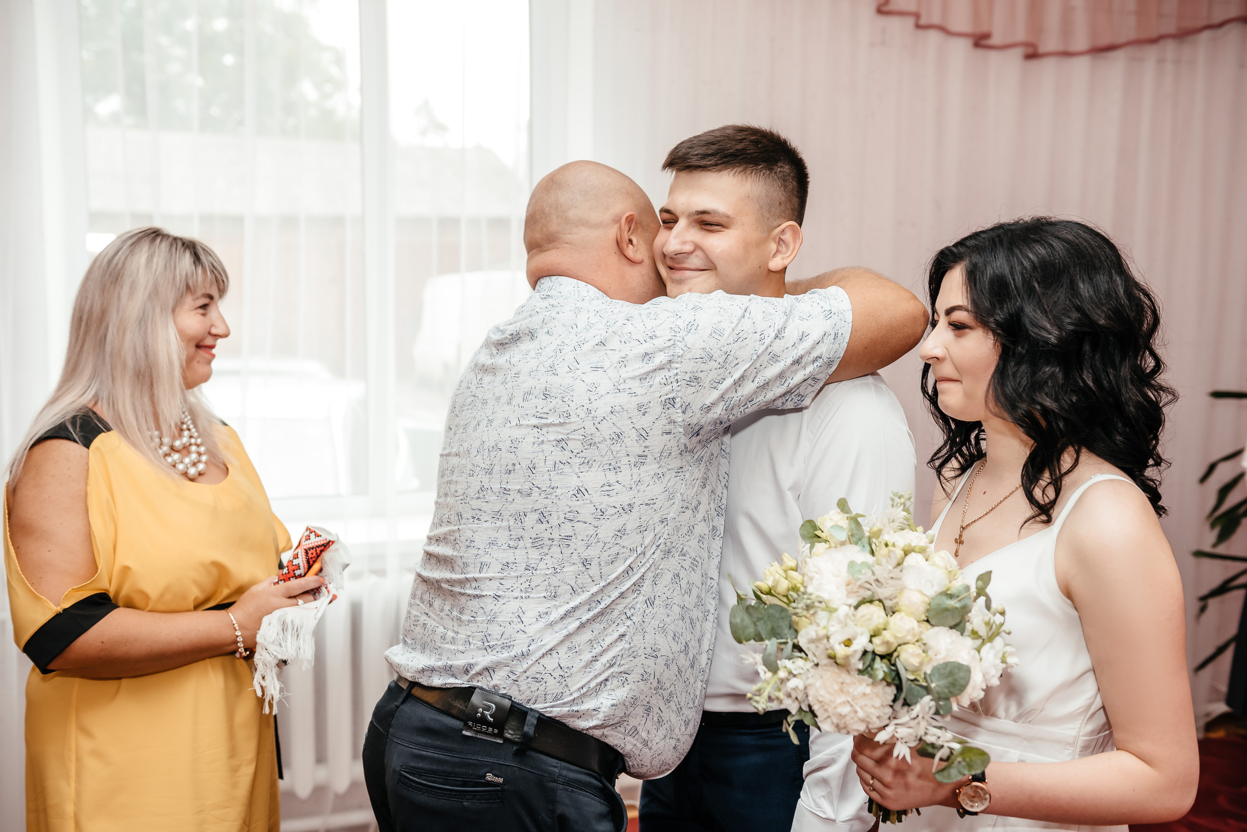 Ангеліна та Василь. Весільний та сімейний фотограф Україна