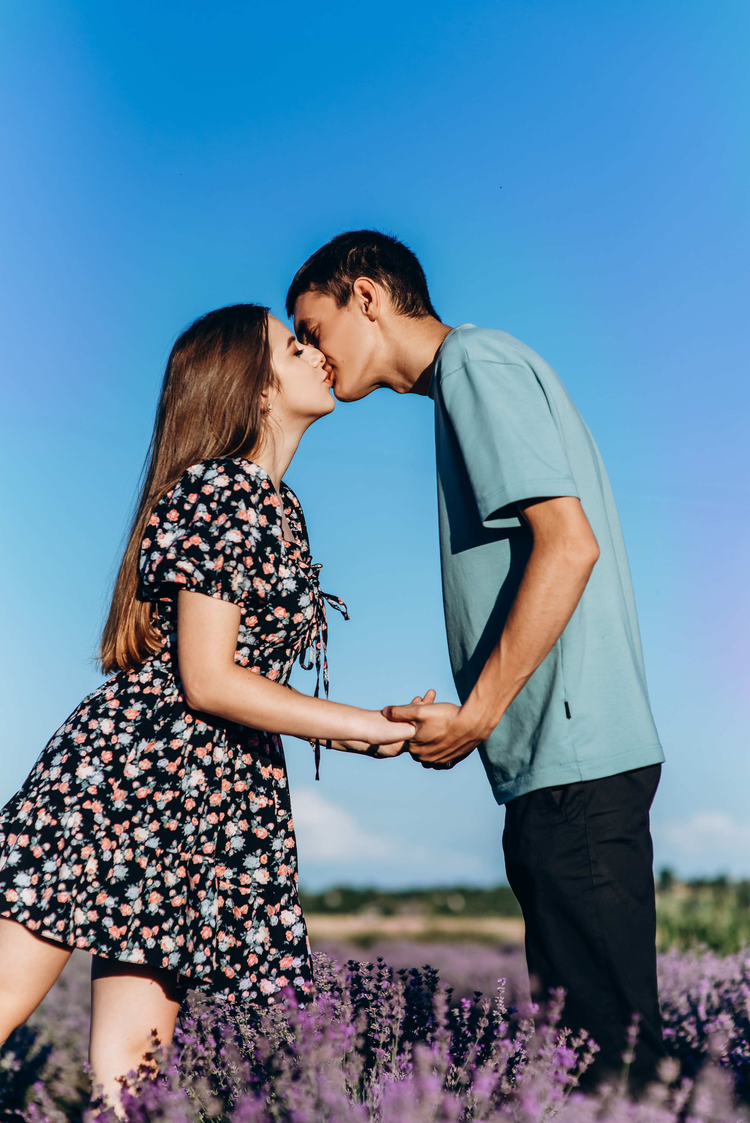 Таня і Діма лаванда. Весільний та сімейний фотограф Україна