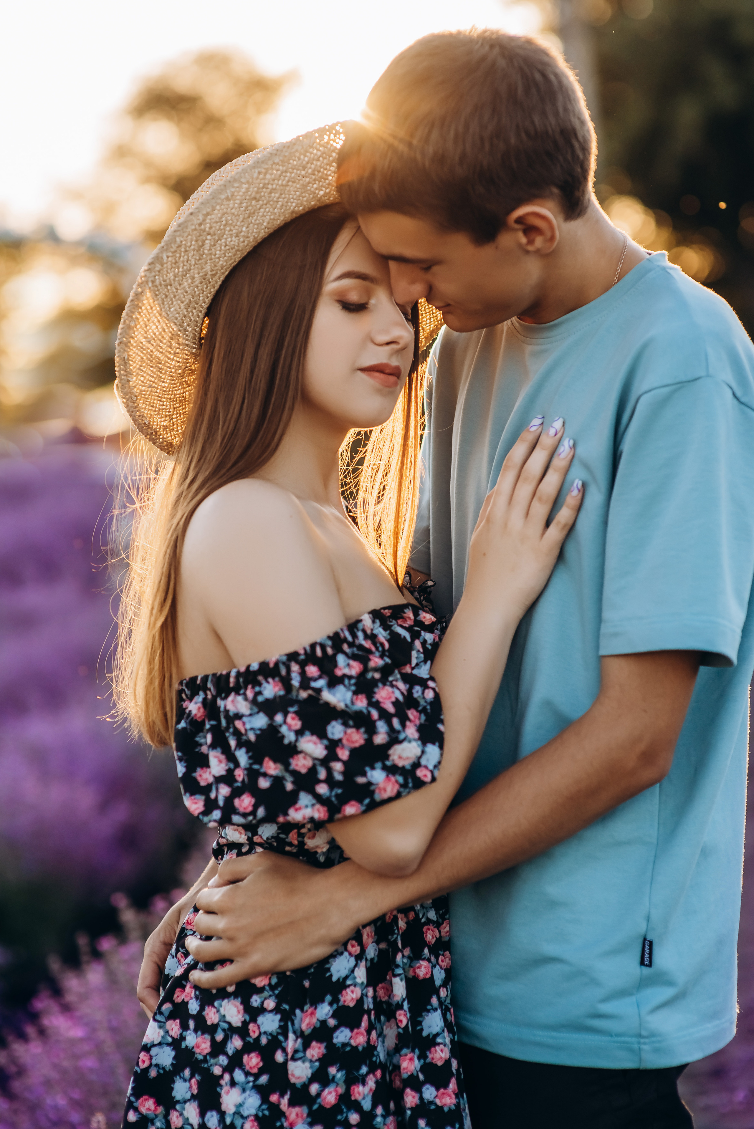 Таня і Діма лаванда. Весільний та сімейний фотограф Україна