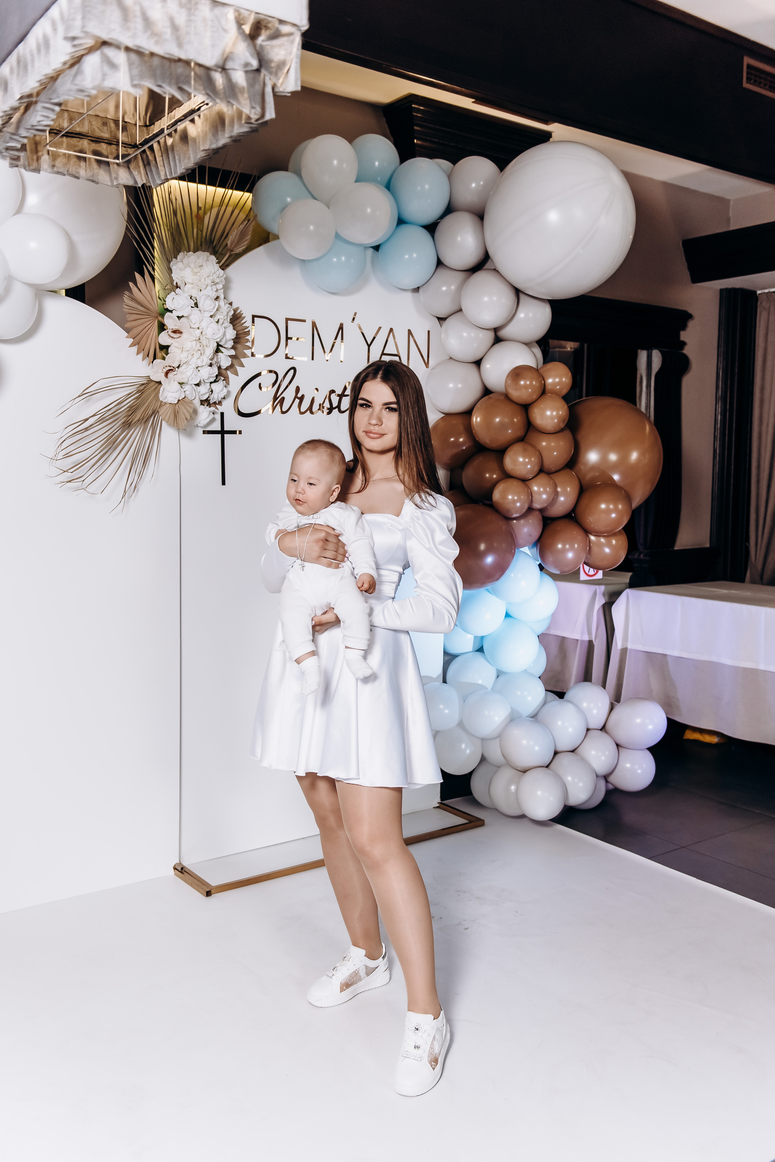 Хрещення Дем"яна. Весільний та сімейний фотограф Україна