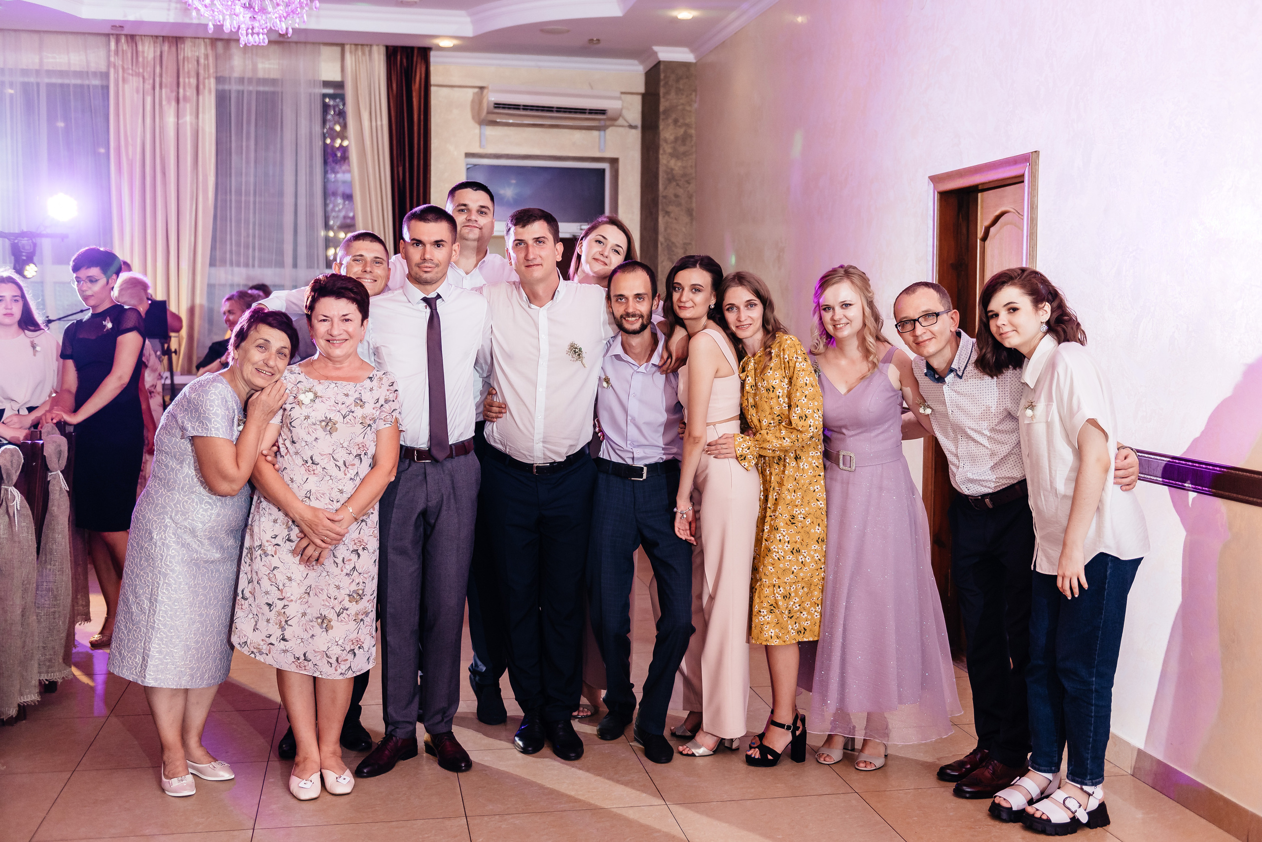 Весілля Юліі та Вови. Весільний та сімейний фотограф Україна