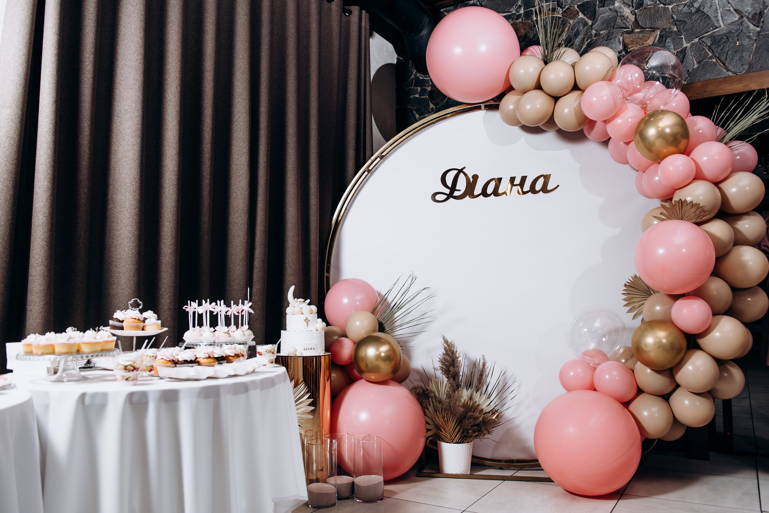 Таінство хрещення. Весільний та сімейний фотограф Україна