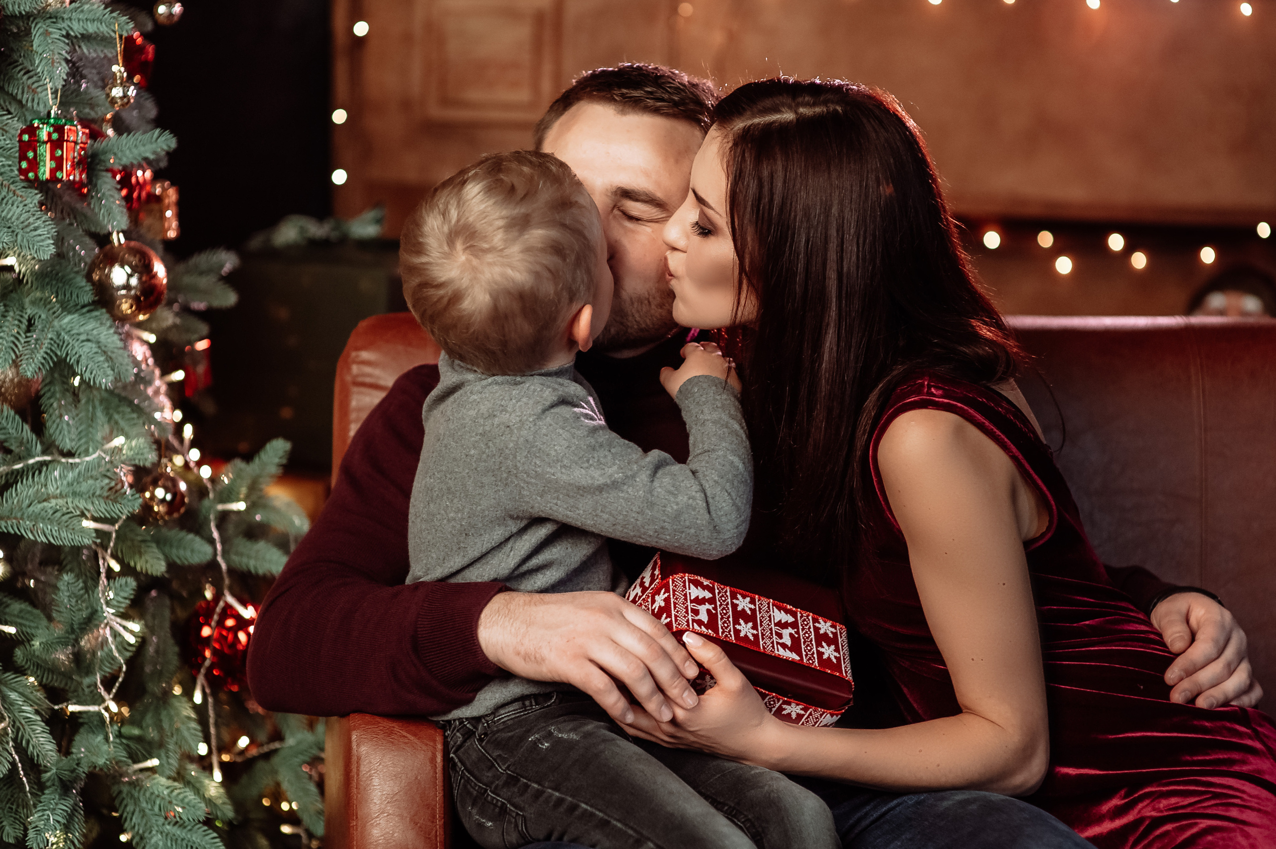 Новорічна та сімейн фотосесія. Весільний та сімейний фотограф Україна