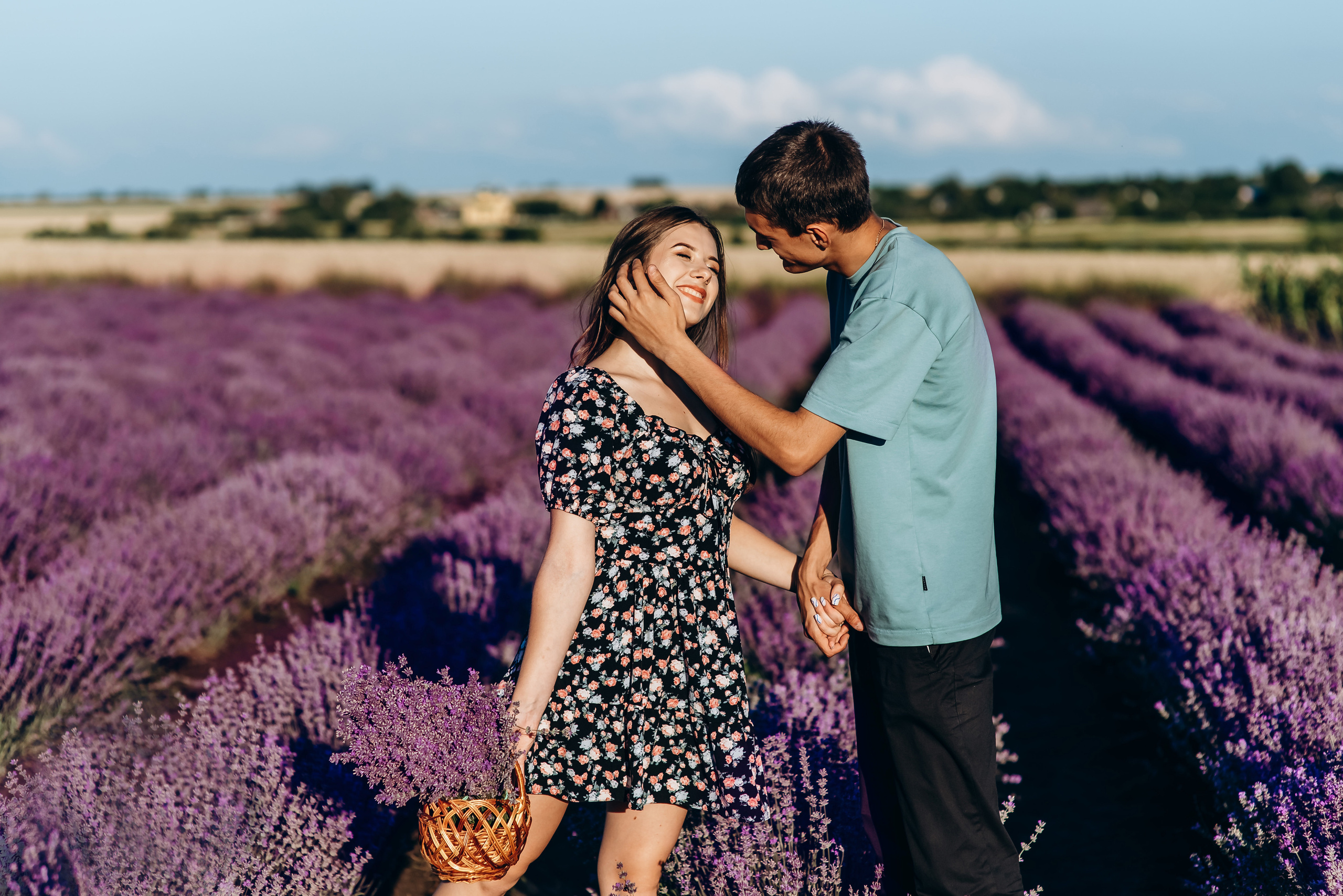 Таня і Діма лаванда. Весільний та сімейний фотограф Україна