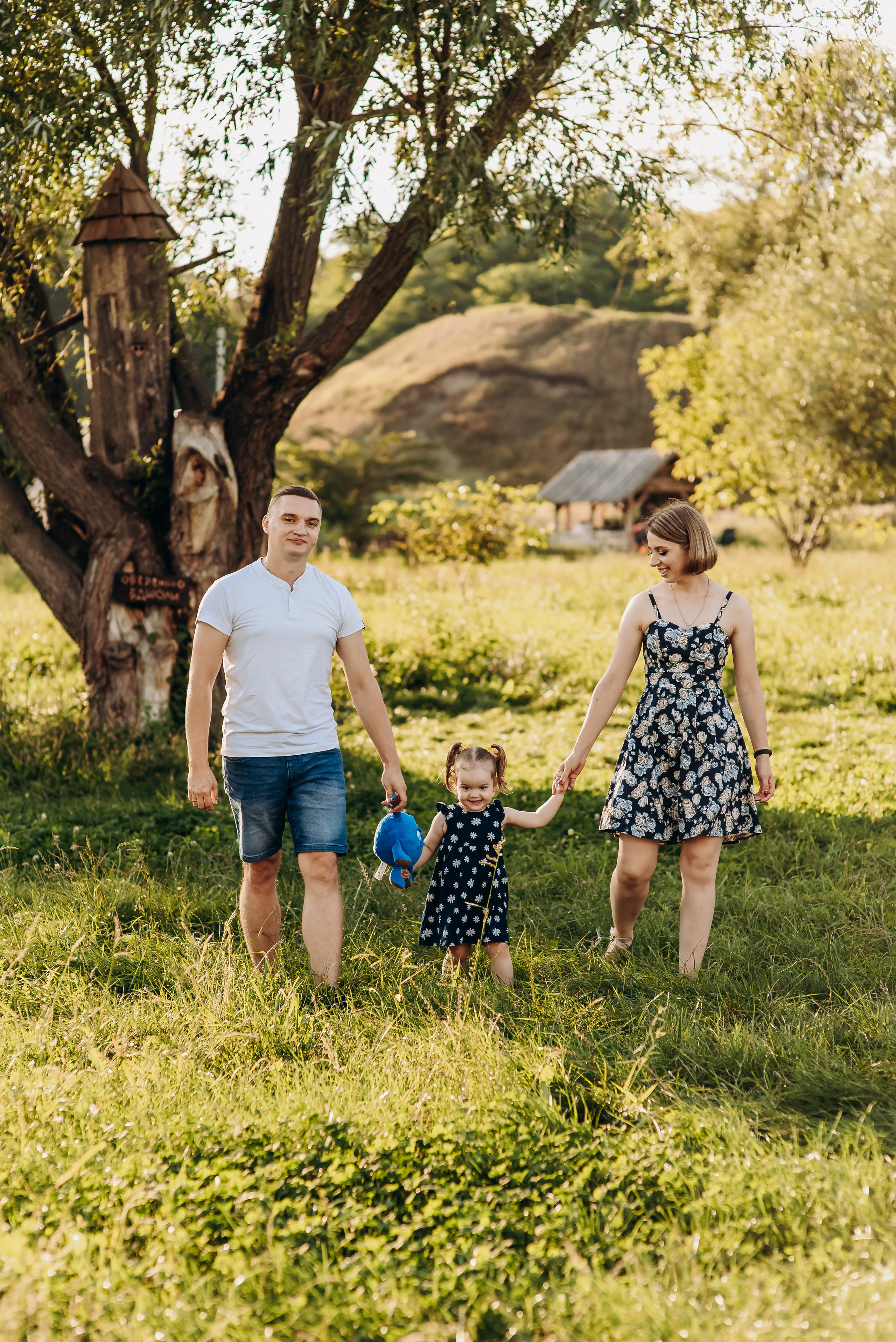 Надія сім"я. Весільний та сімейний фотограф Україна