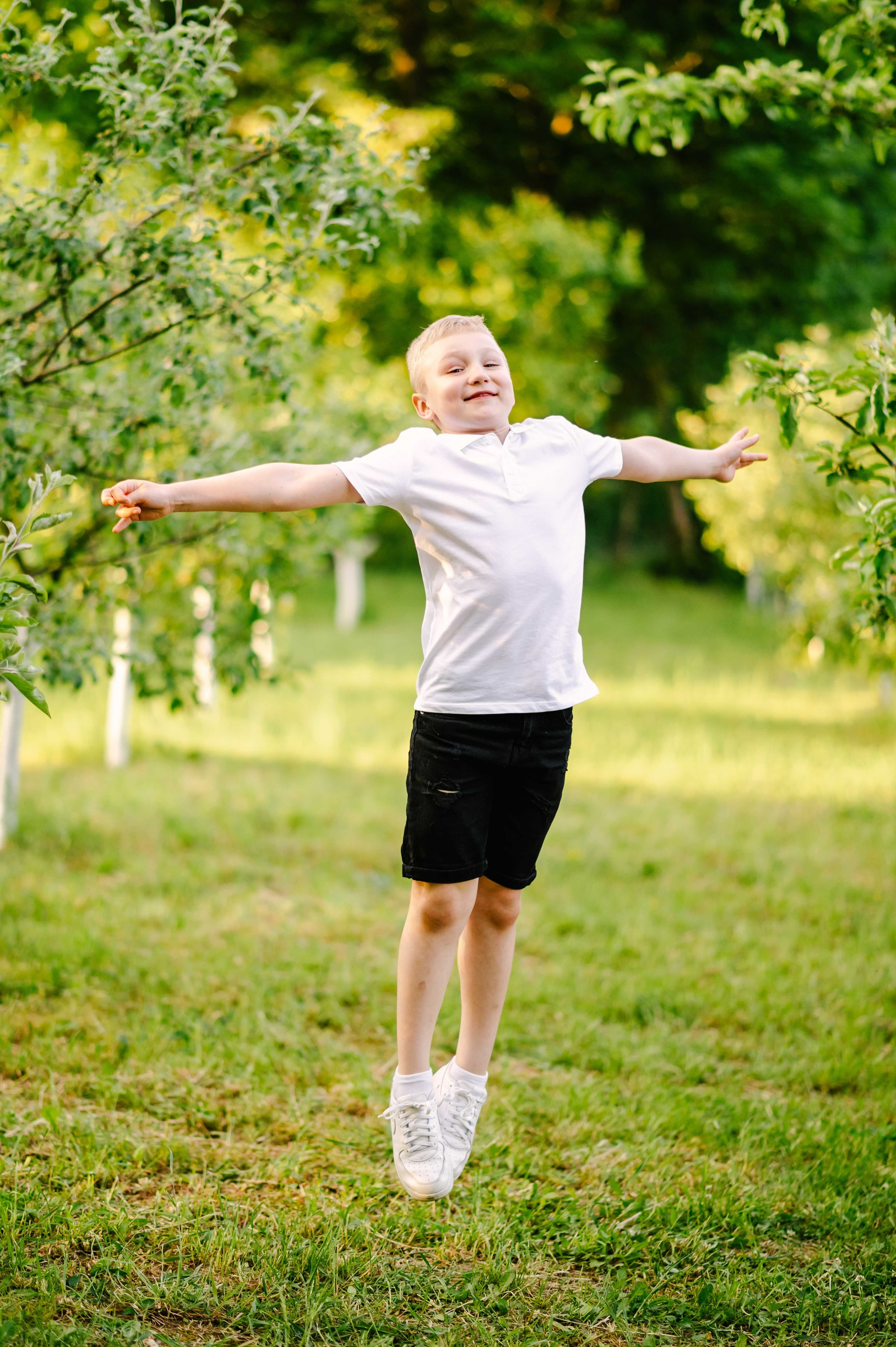 Весняний сад. Фотограф Катерина Слободян Кам’янець-Подільський