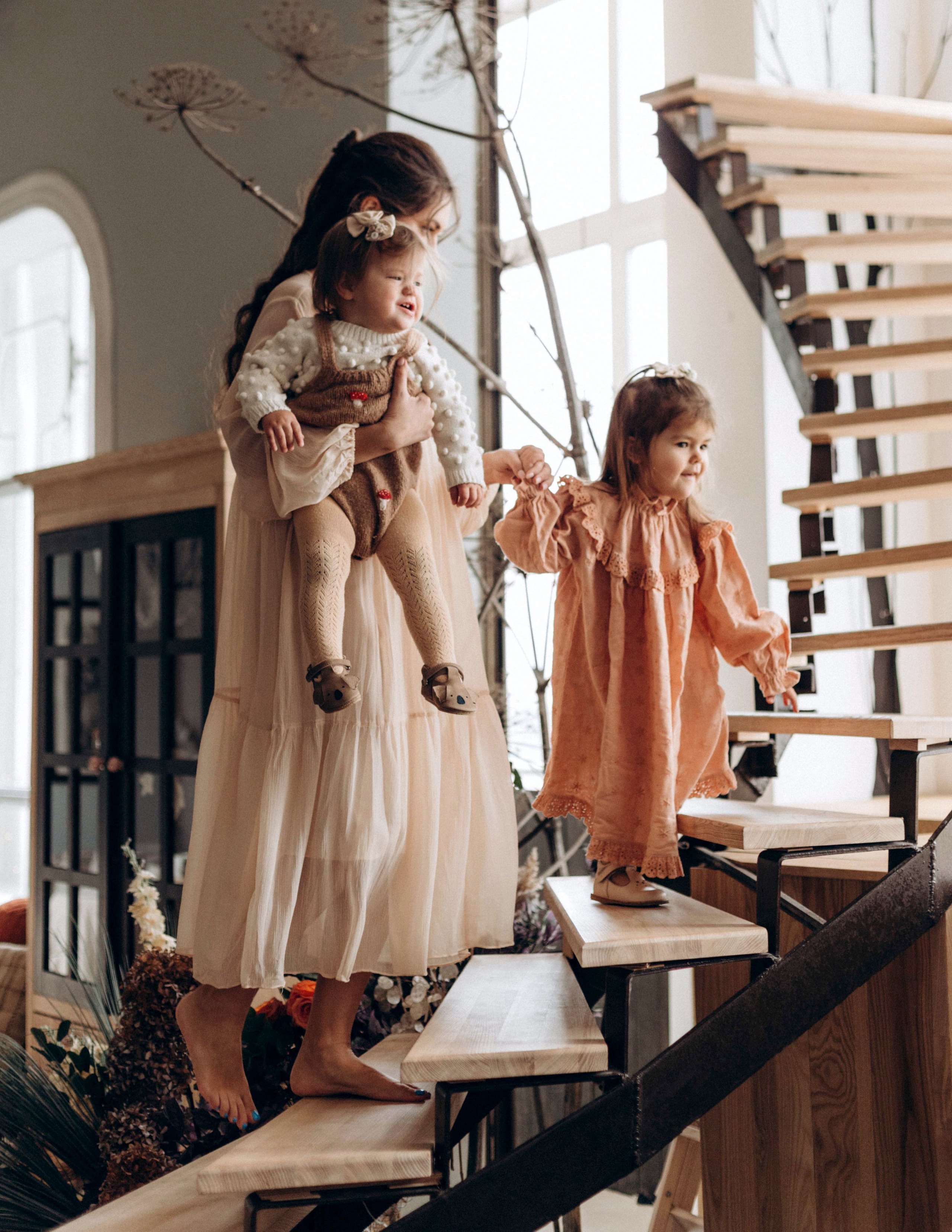 Сімейна: Каріна, Олівія і Кіра. Twolovingsouls™: жіночий портрет і сімейна фотографія Київ | Ірпінь