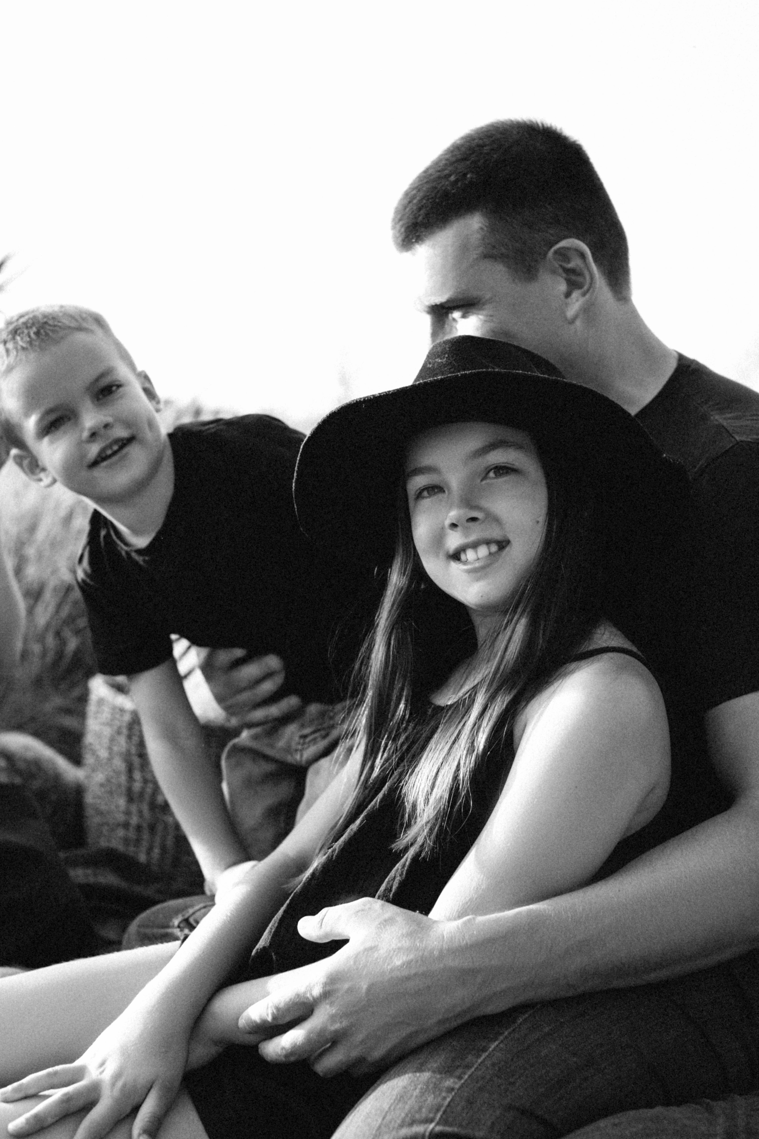 Костя, Тетяна, Дар’я і Олександр. Twolovingsouls™: жіночий портрет і сімейна фотографія Київ | Ірпінь