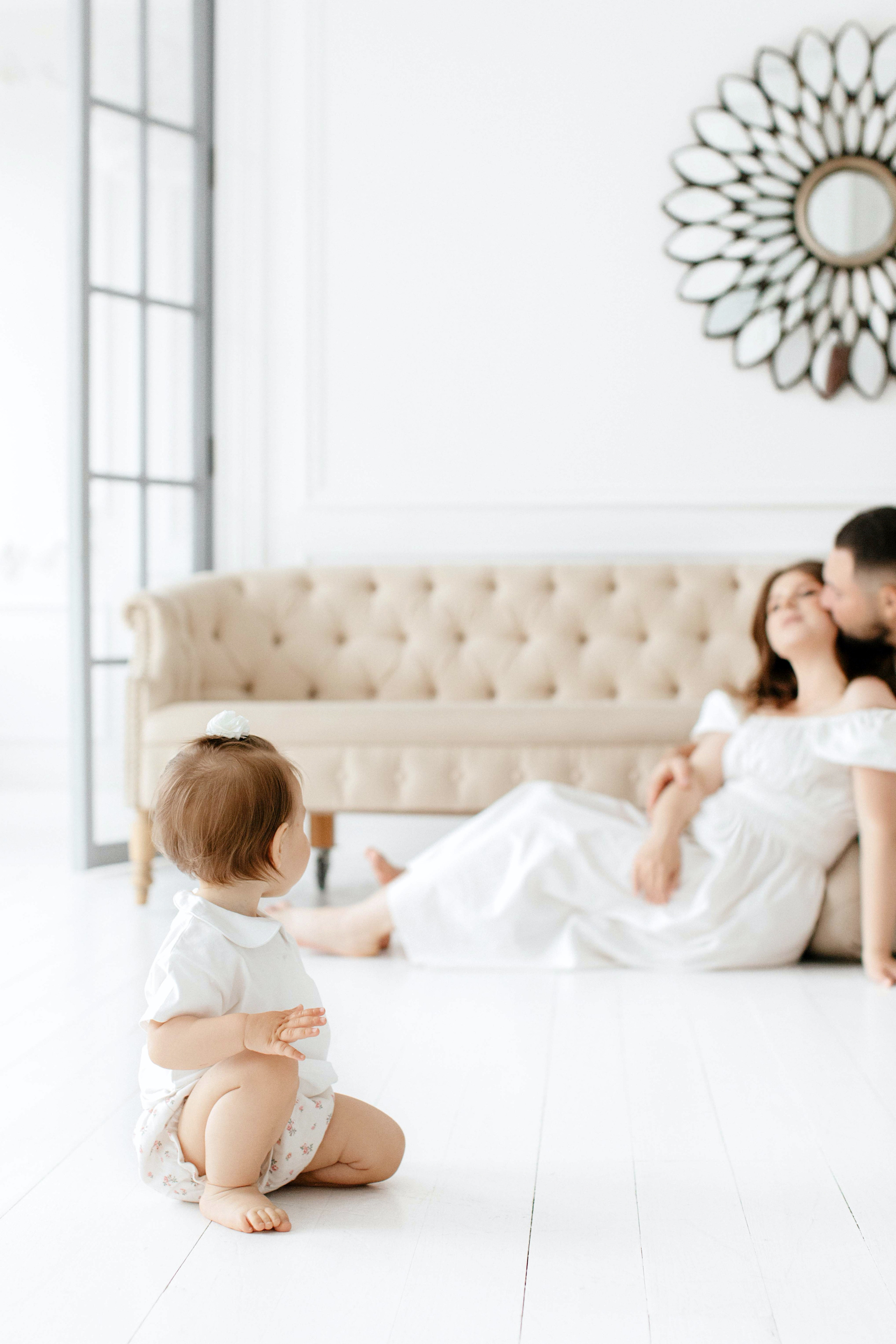 Перший тортик Аміни. Twolovingsouls™: жіночий портрет і сімейна фотографія Київ | Ірпінь