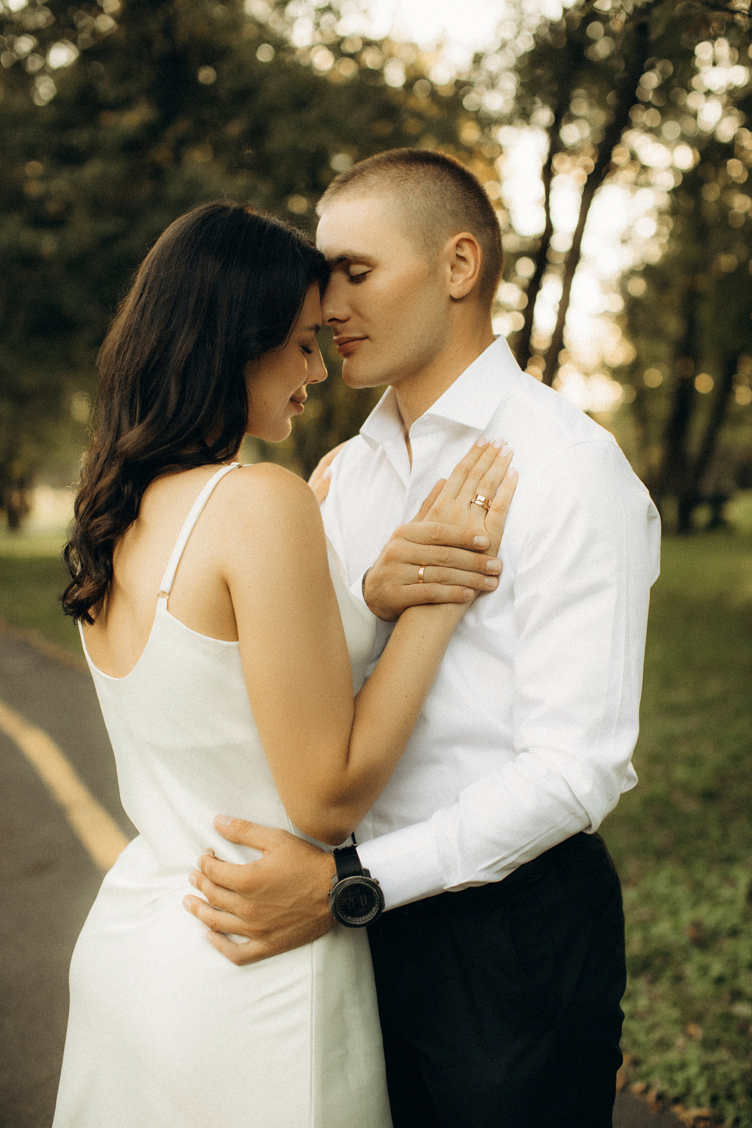 Фотопрогулянка молодят: Рома + Катя. Twolovingsouls™: жіночий портрет і сімейна фотографія Київ | Ірпінь