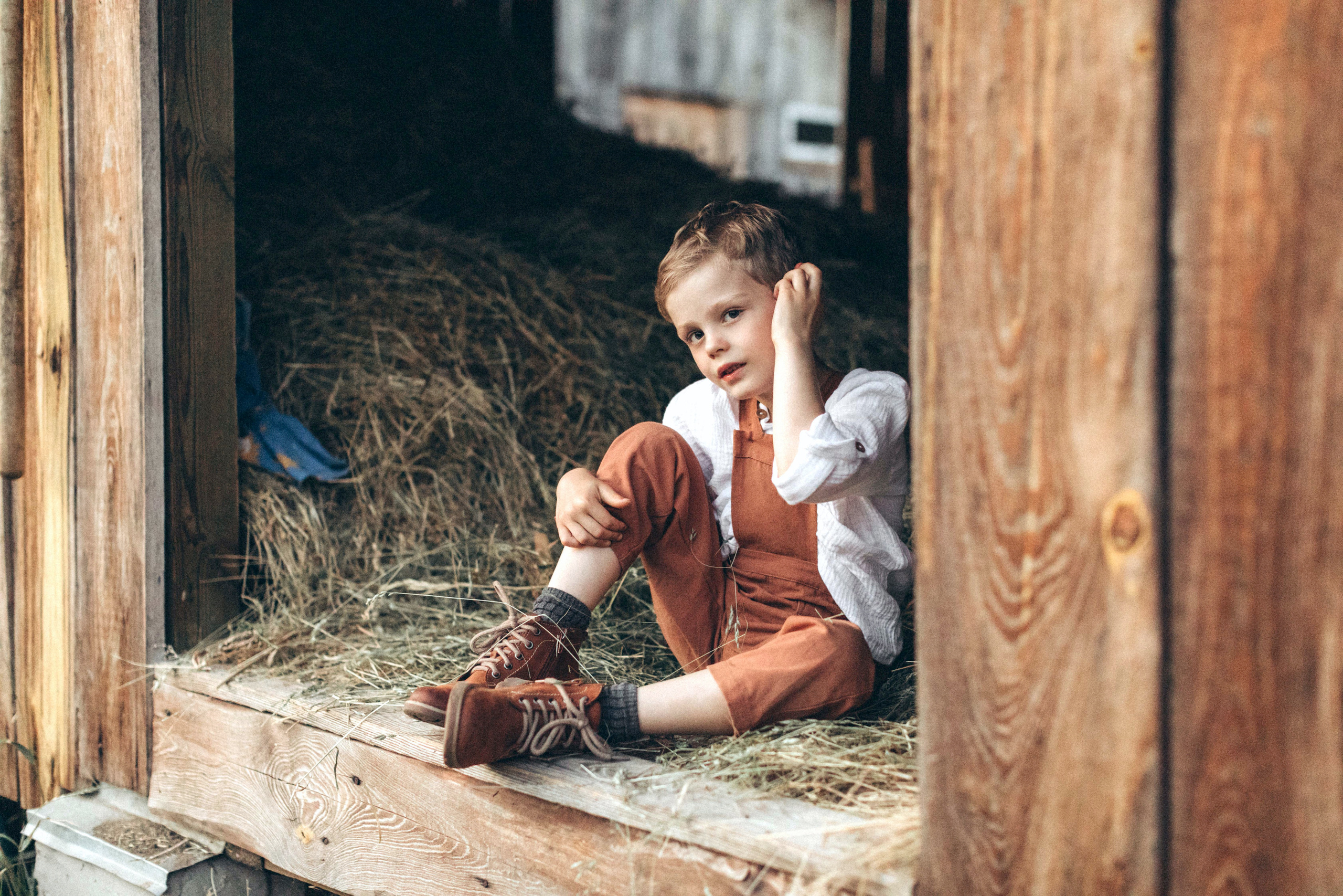 Одного разу на вівчарні: Денис, Віка і Владік. Twolovingsouls™: жіночий портрет і сімейна фотографія Київ | Ірпінь