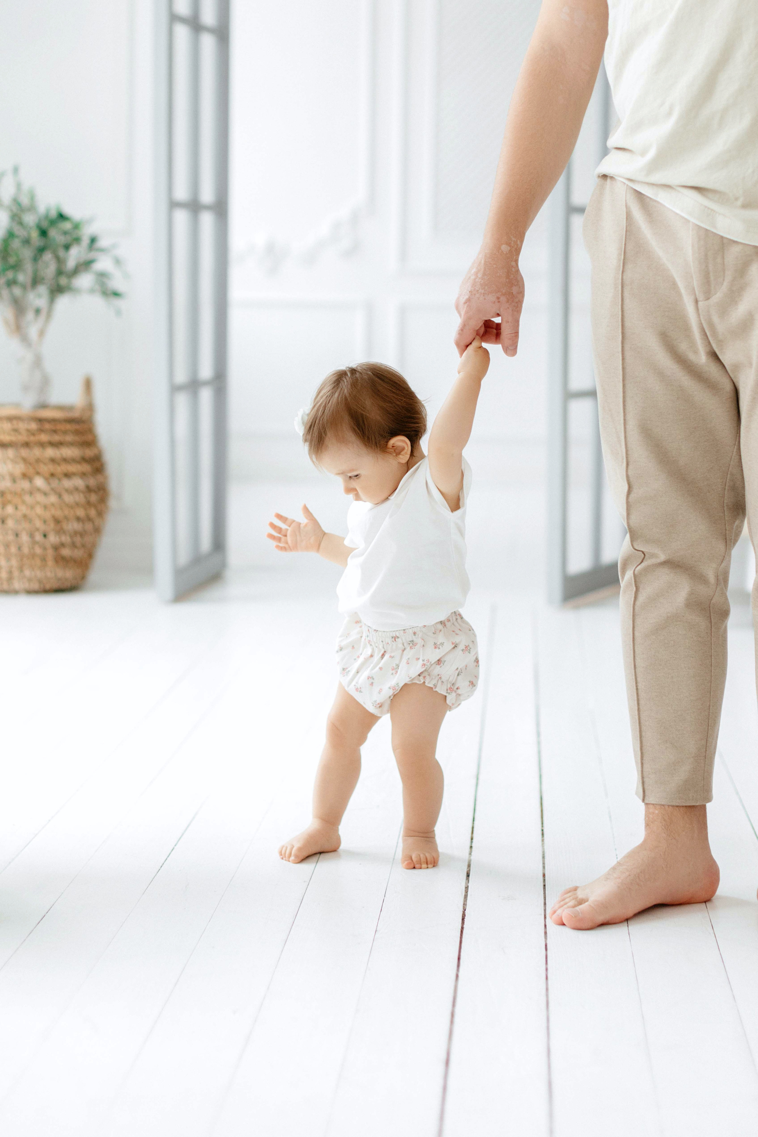 Перший тортик Аміни. Twolovingsouls™: жіночий портрет і сімейна фотографія Київ | Ірпінь