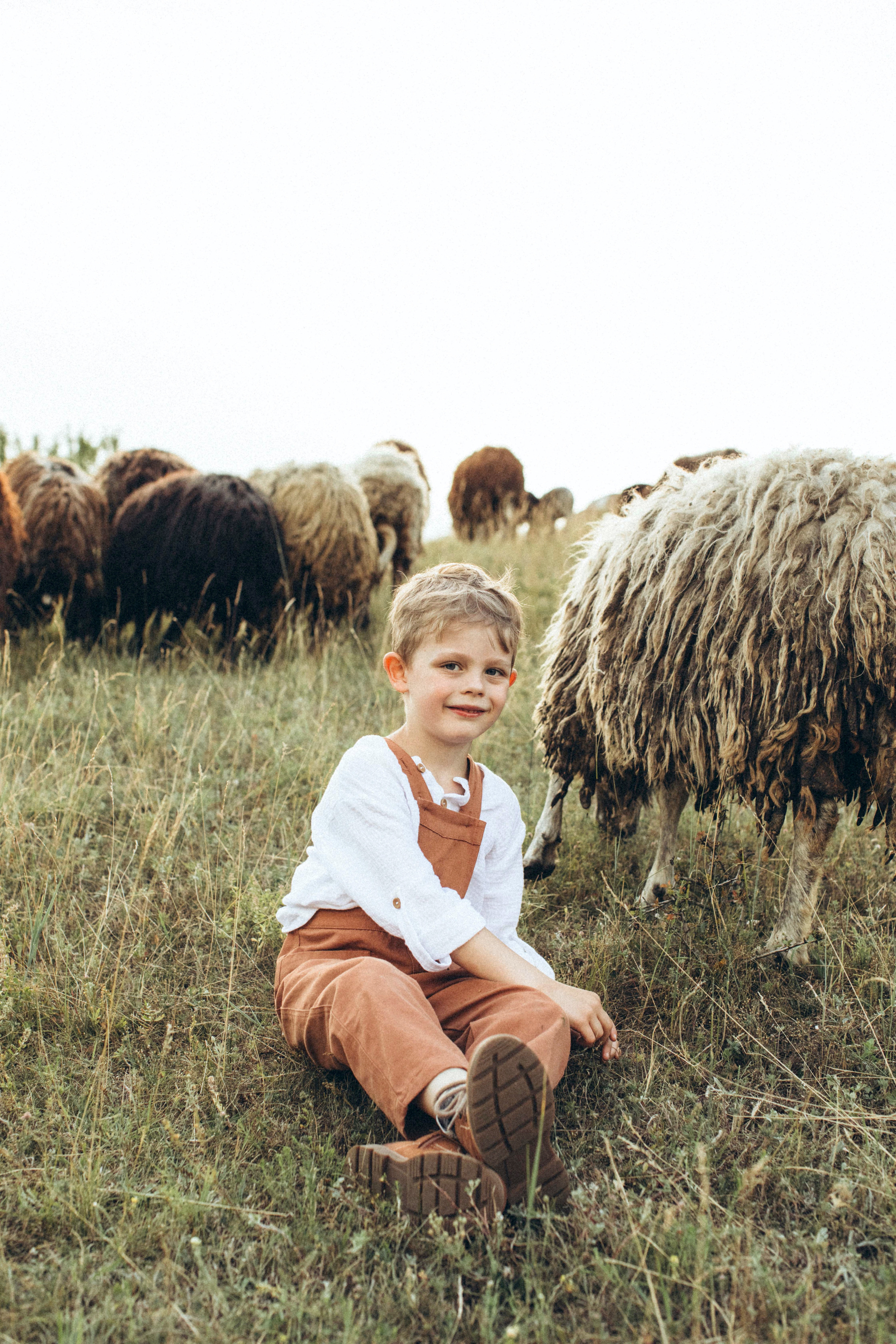 Одного разу на вівчарні: Денис, Віка і Владік. Twolovingsouls™: жіночий портрет і сімейна фотографія Київ | Ірпінь
