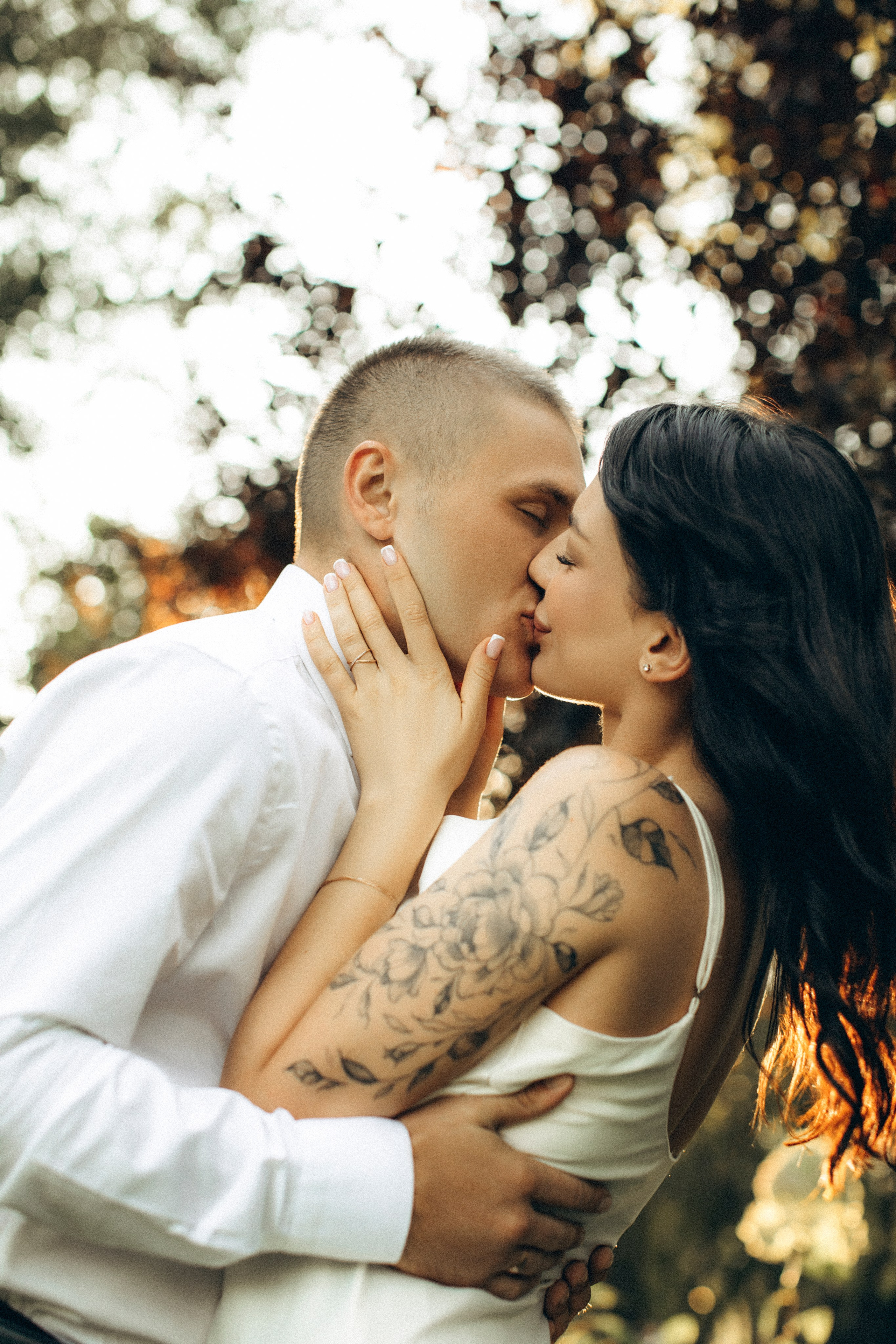 Фотопрогулянка молодят: Рома + Катя. Twolovingsouls™: жіночий портрет і сімейна фотографія Київ | Ірпінь