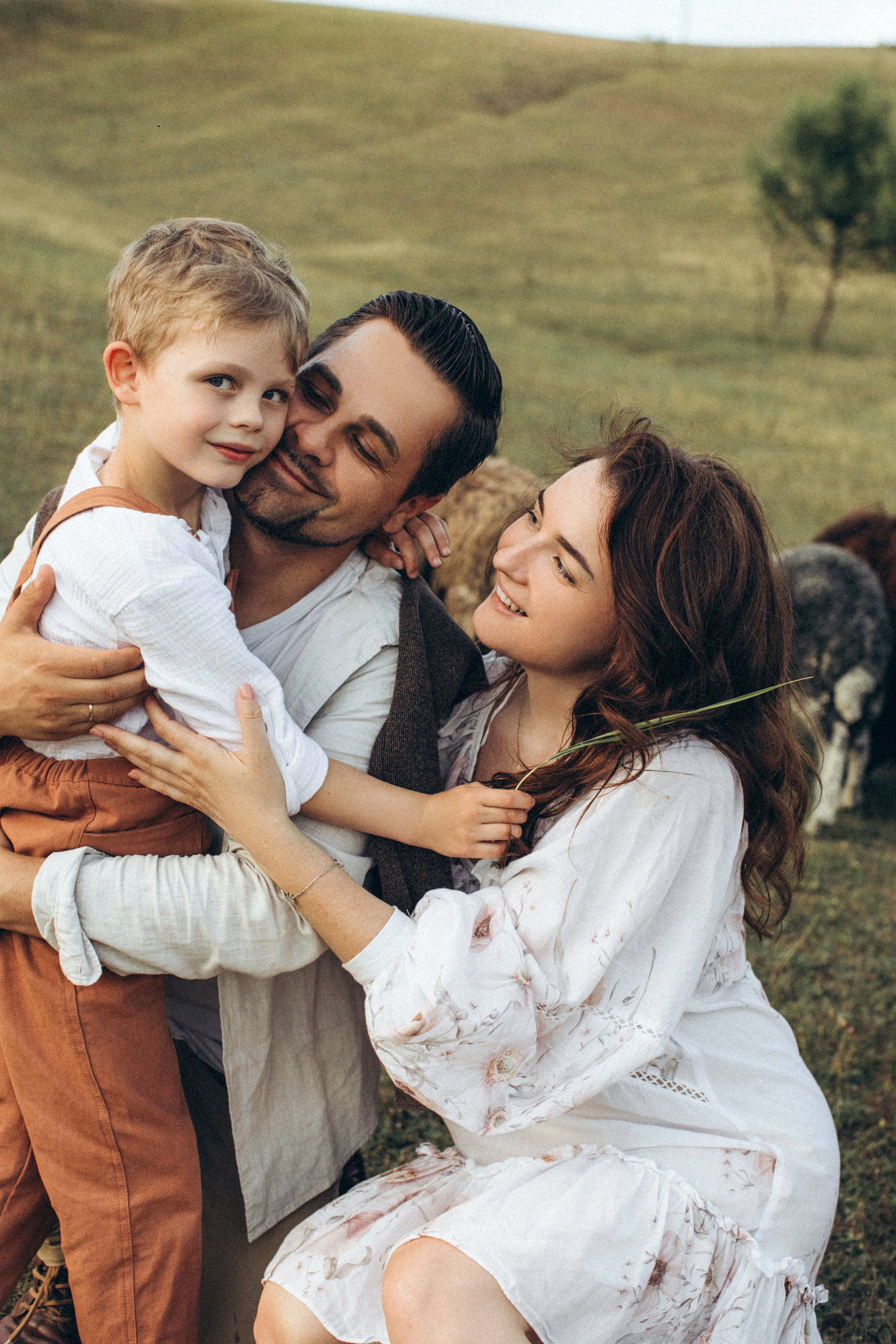 Одного разу на вівчарні: Денис, Віка і Владік. Twolovingsouls™: жіночий портрет і сімейна фотографія Київ | Ірпінь